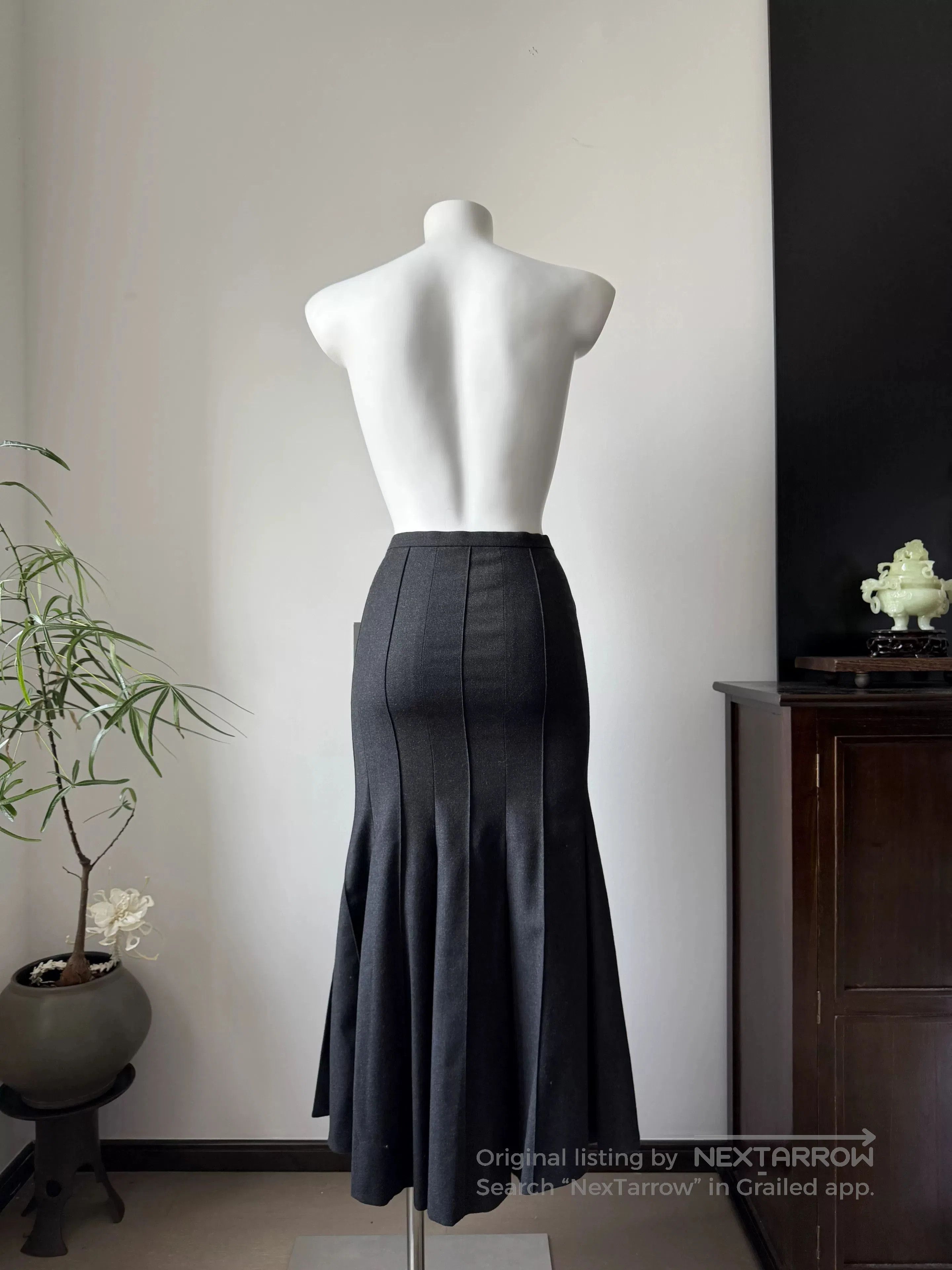 Other Vintage Wool Mermaid Long Skirt. Size 25" / US 0 / IT 36 - 4 Thumbnail