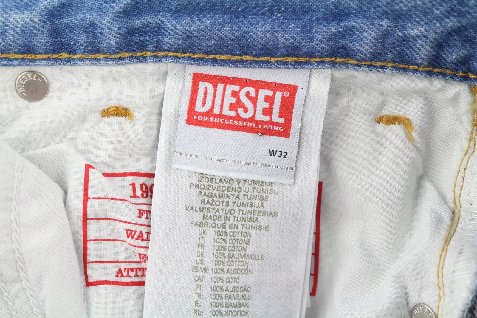 Diesel 1995 D-SARK 09I29 W32/L32 Blue Slim Straight 85400 Size US 32 / EU 48 - 8 Thumbnail