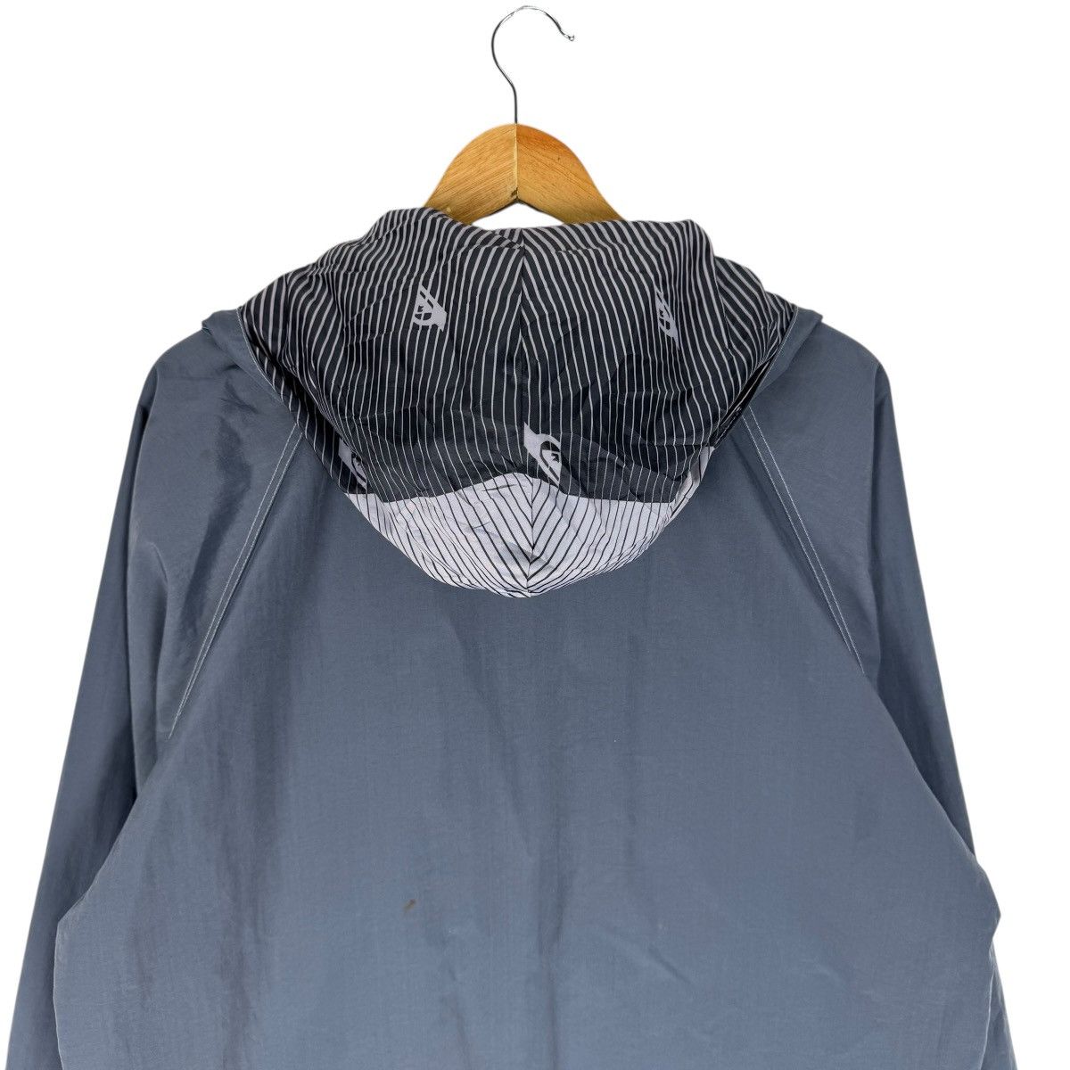 Quicksilver ☀️QUICKSILVER HOODIE ANORAK LIGHT JACKET Size US M / EU 48-50 / 2 - 6 Thumbnail