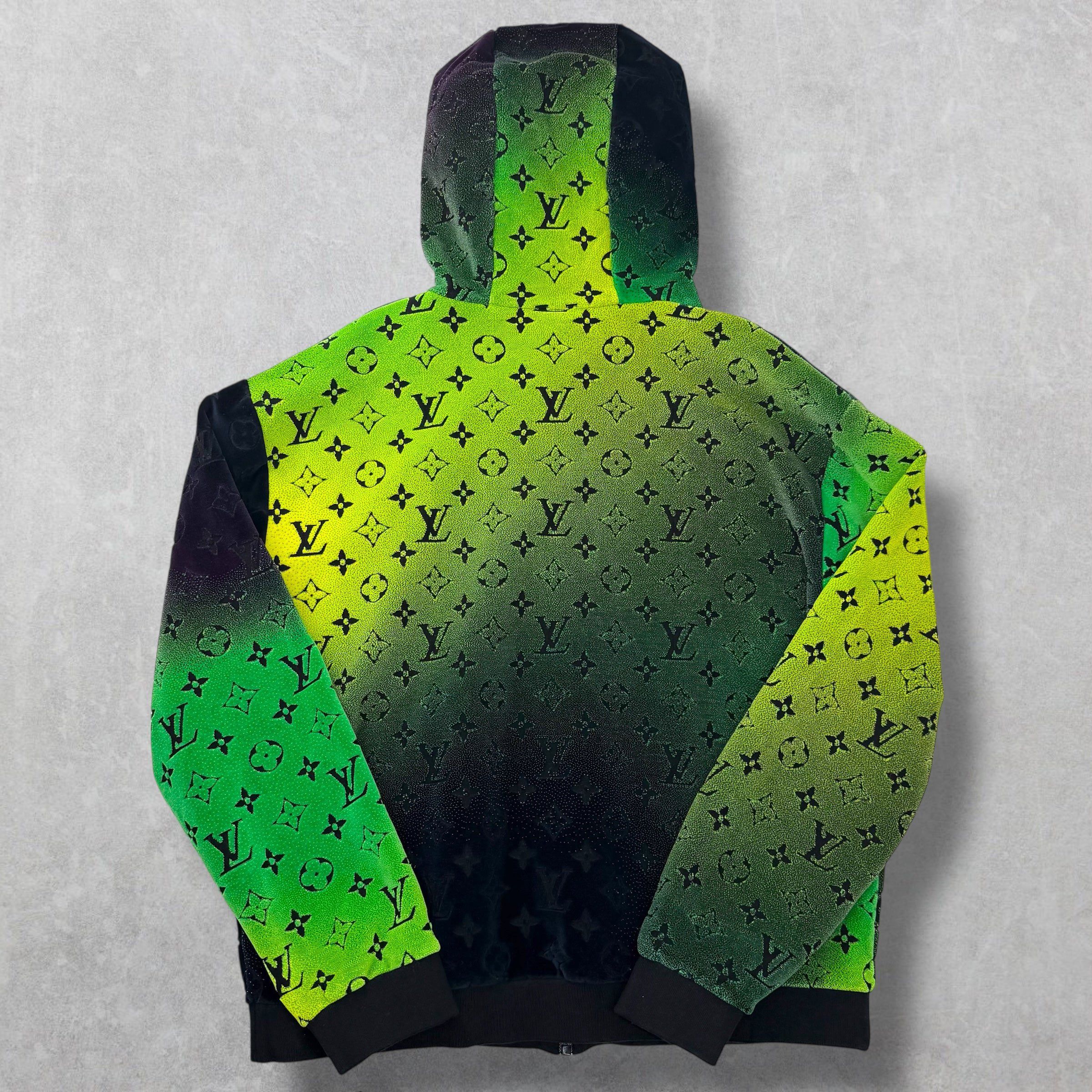 Louis Vuitton Louis Vuitton Monogram Zipped Velvet Hoodie 4L (XXL) Size US XXL / EU 58 / 5 - 2 Thumbnail