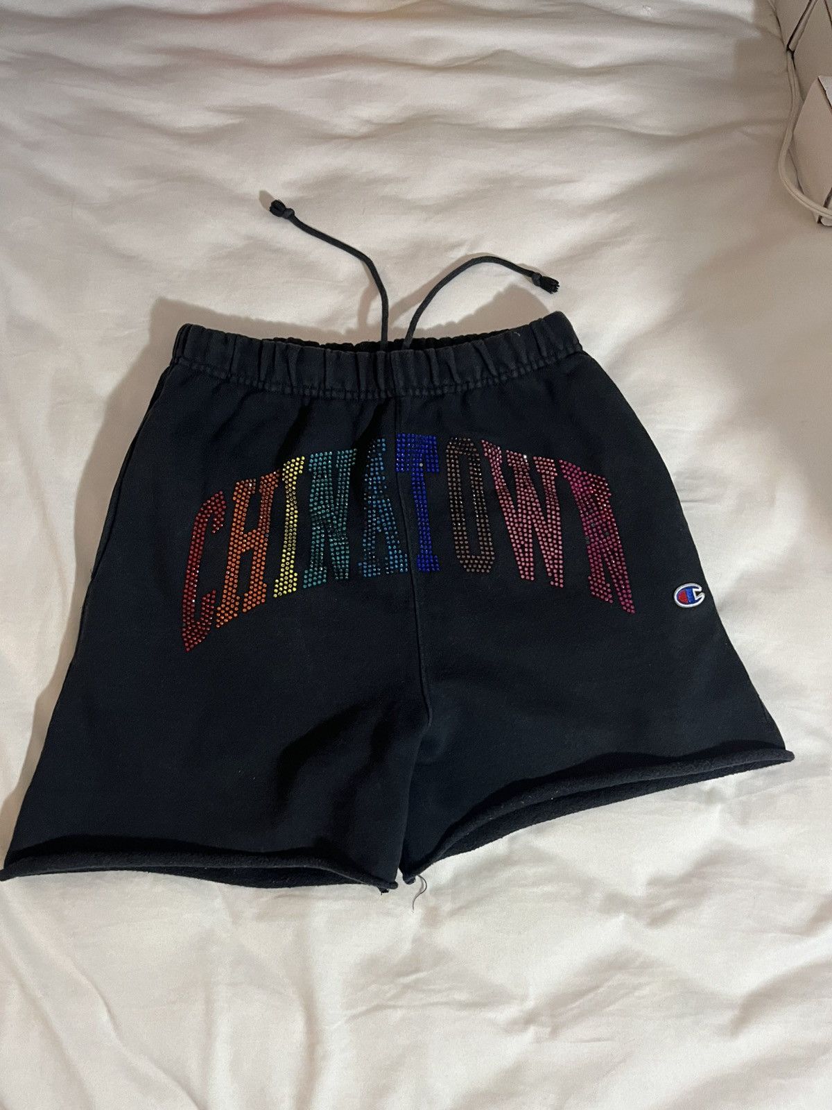 Other Chinatown rainbow rhinestone shorts Size US 30 / EU 46 - 1 Thumbnail