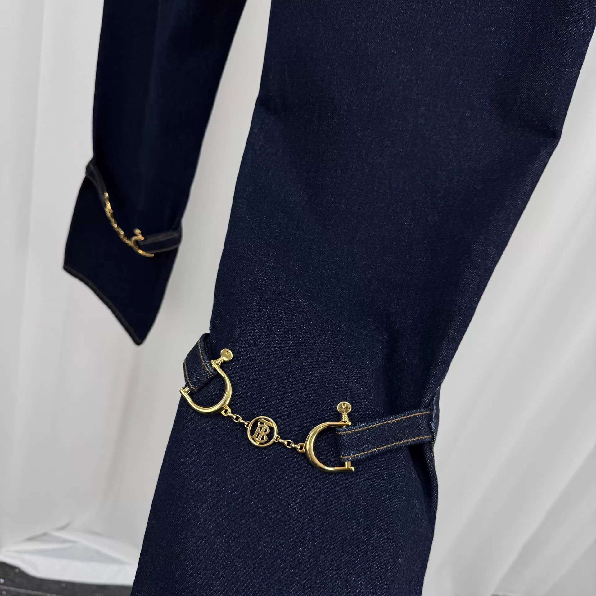 Burberry Burberry Horseferry Bit Gold Buckle Jeans W29 New Size 29" - 5 Thumbnail