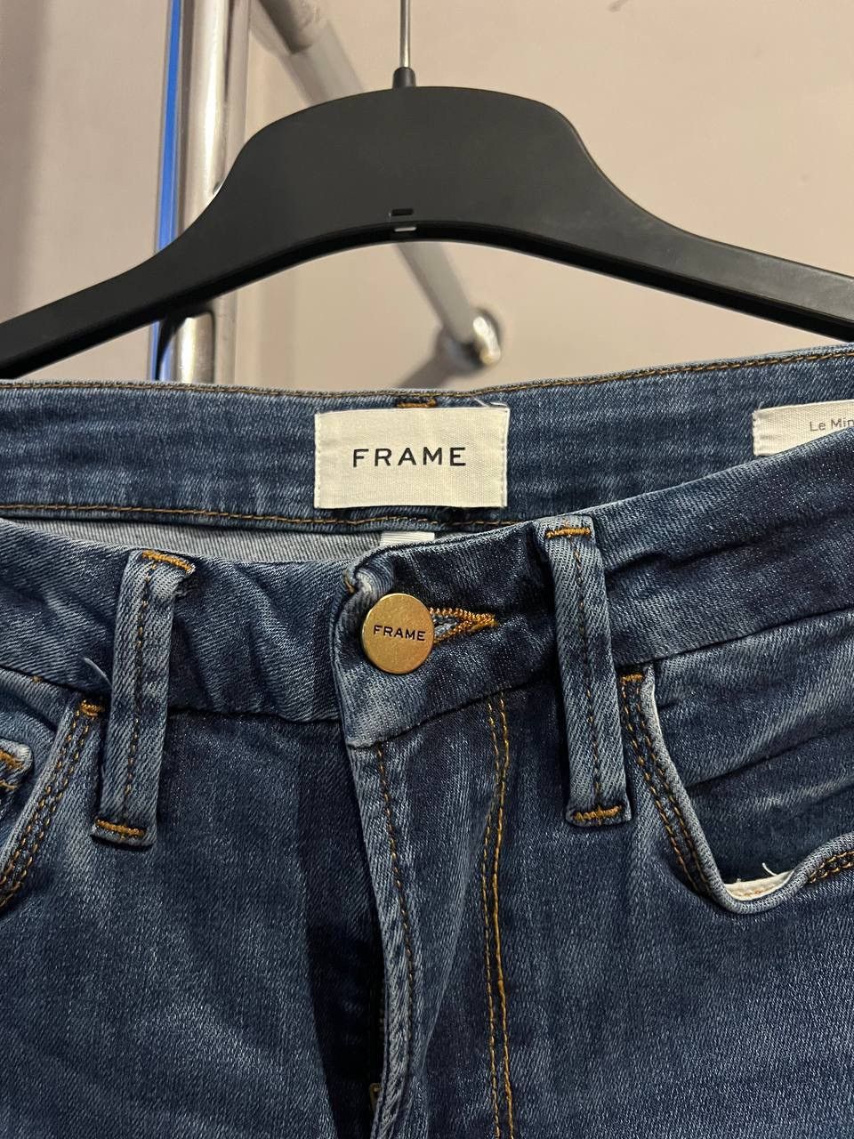 Frame $299 FRAME LE MINI ICON BOOT JEANS WOMENS SIZE 27 BLUE MID Size US 27 - 7 Thumbnail