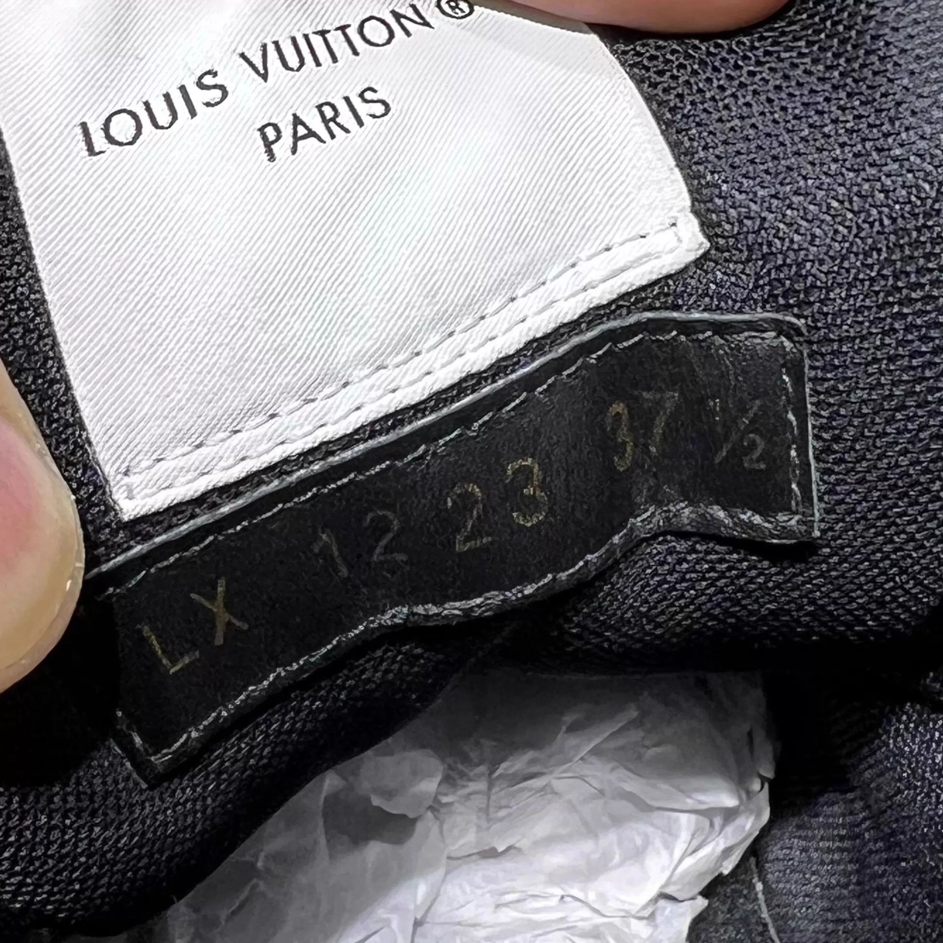 Louis Vuitton LV Trainer Black/White Velcro UK3.5/37.5 Size US 7 / IT 37 - 8 Thumbnail