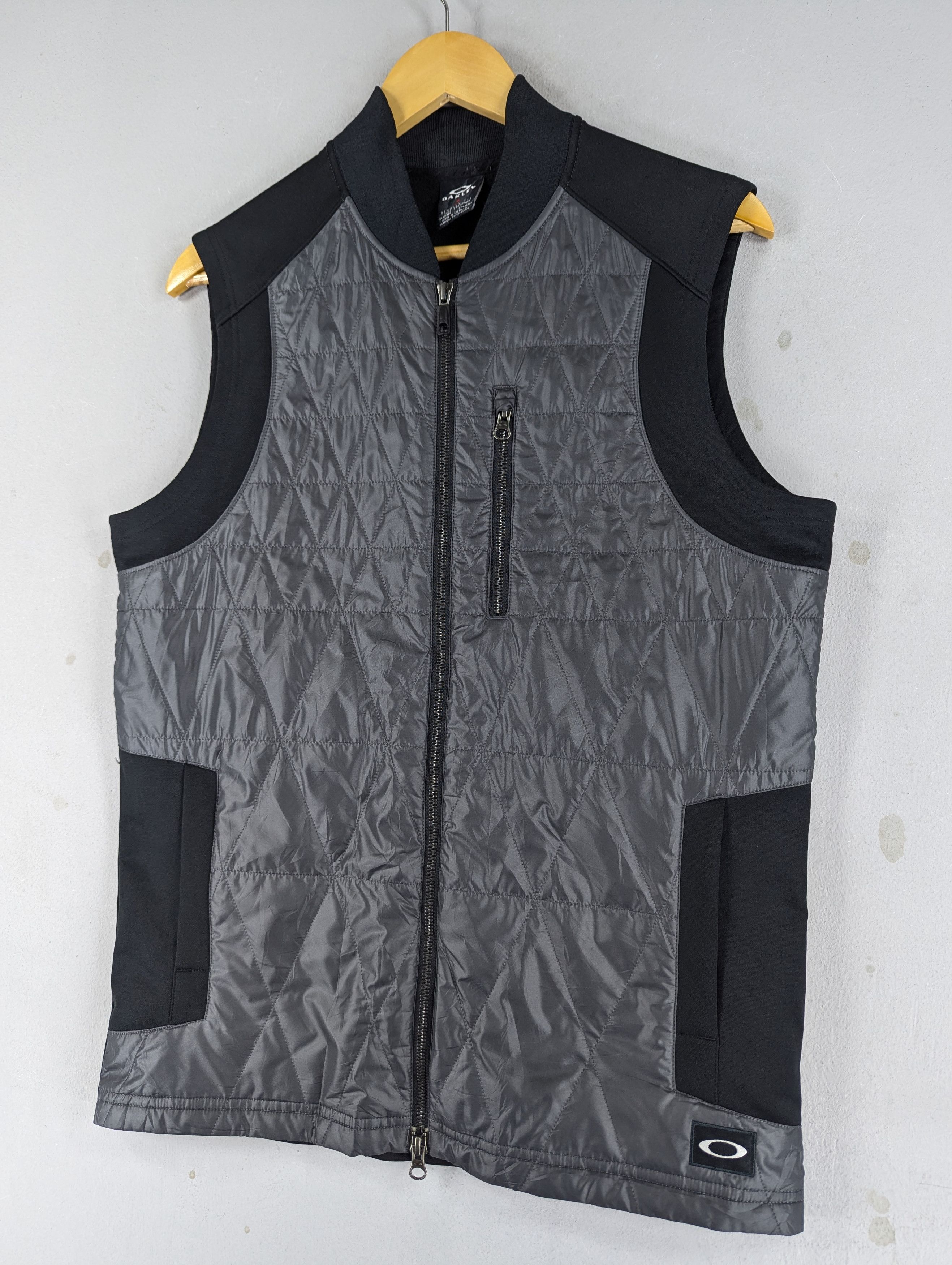 Oakley Men's Oakley Full Zip Quilted Puffer Vest Jacket Size S Size US S / EU 44-46 / 1 - 2 Thumbnail