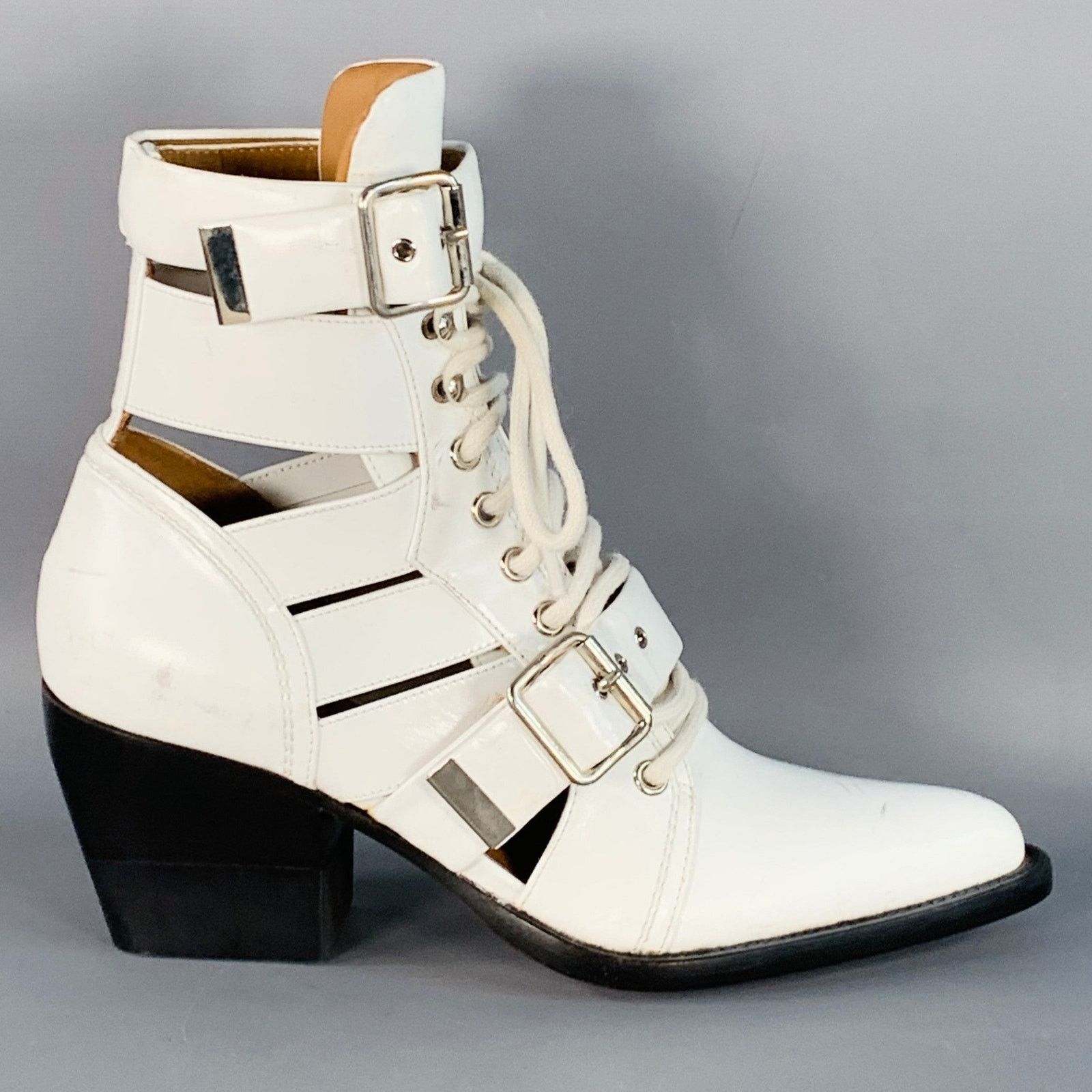 Chloe CHLOE 8 White Leather Lace-Up Belted Pointed Toe Ankle Boots Size US 8 / IT 38 - 2 Thumbnail