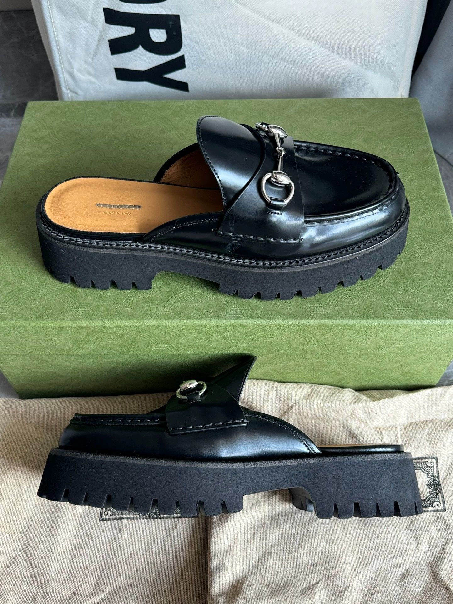 Gucci Gucci Women's Horsebit Platform Loafer Slide 38 (Fits 37) Size US 7.5 / IT 37.5 - 8 Thumbnail
