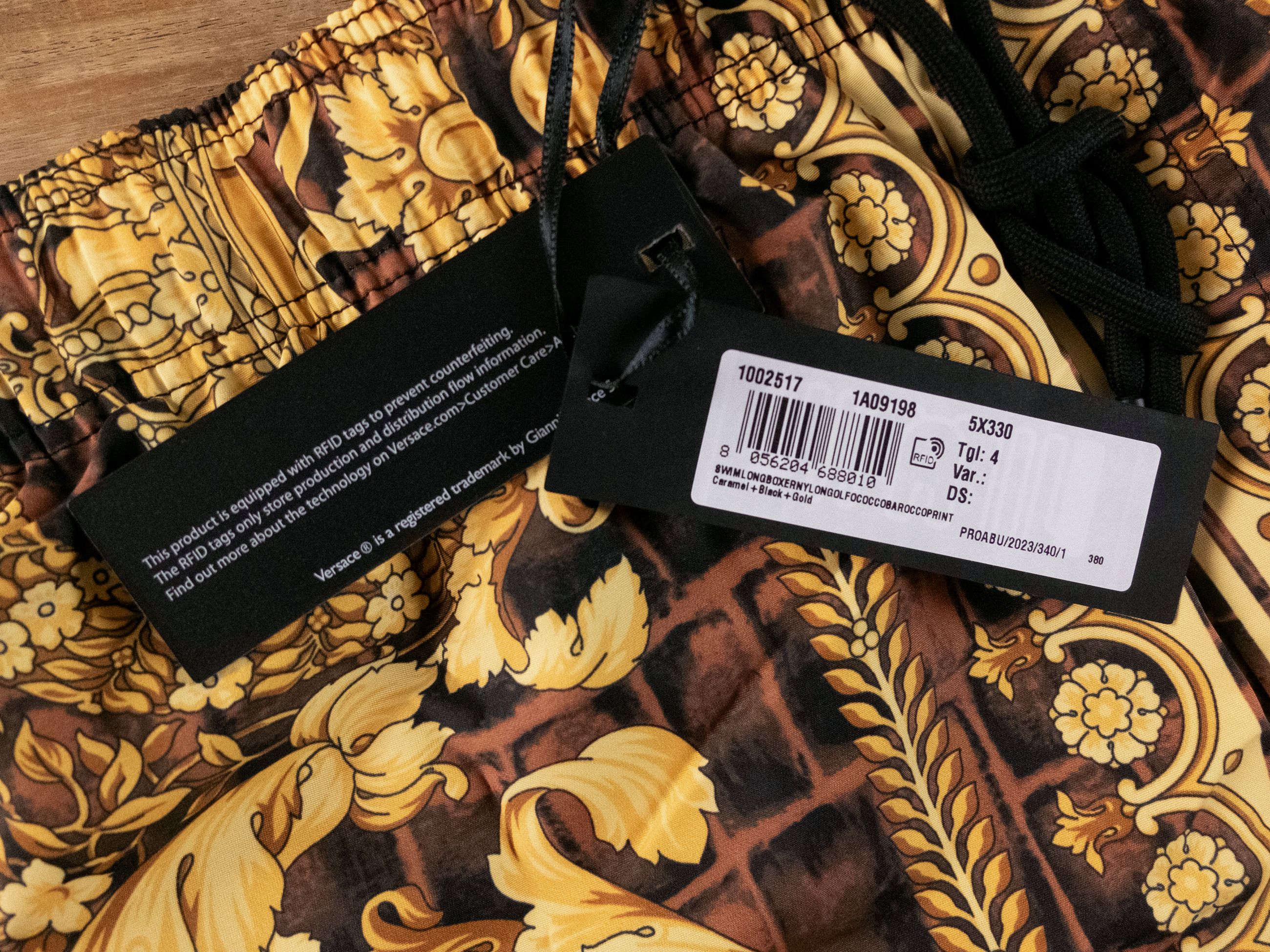 Versace VERSACE barocco baroque print swim shorts 4 Medium trunks Size US 32 / EU 48 - 5 Thumbnail