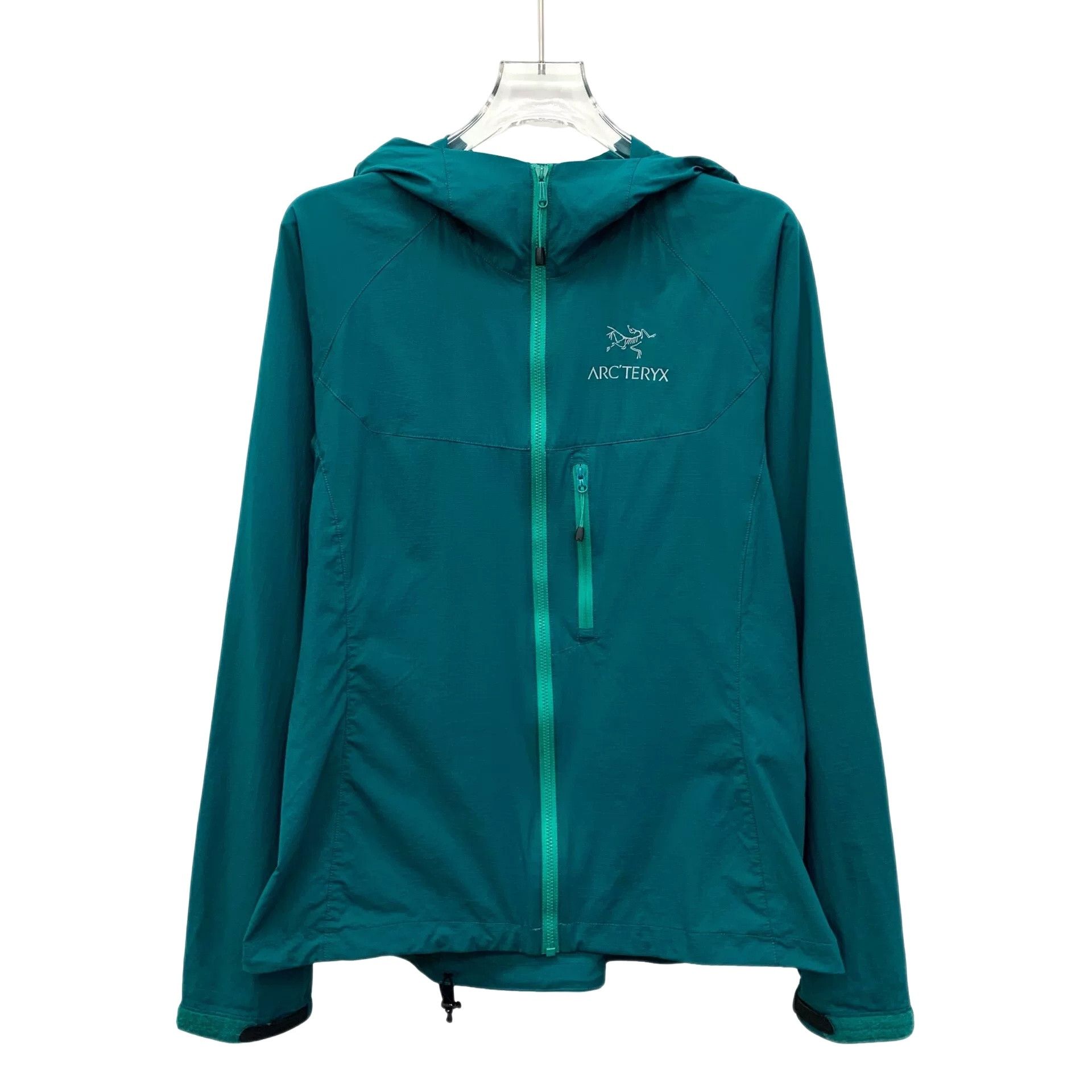 Arc'teryx Arc'teryx Embroidered Logo Hooded Jacket M Size US M / EU 48-50 / 2 - 1 Thumbnail