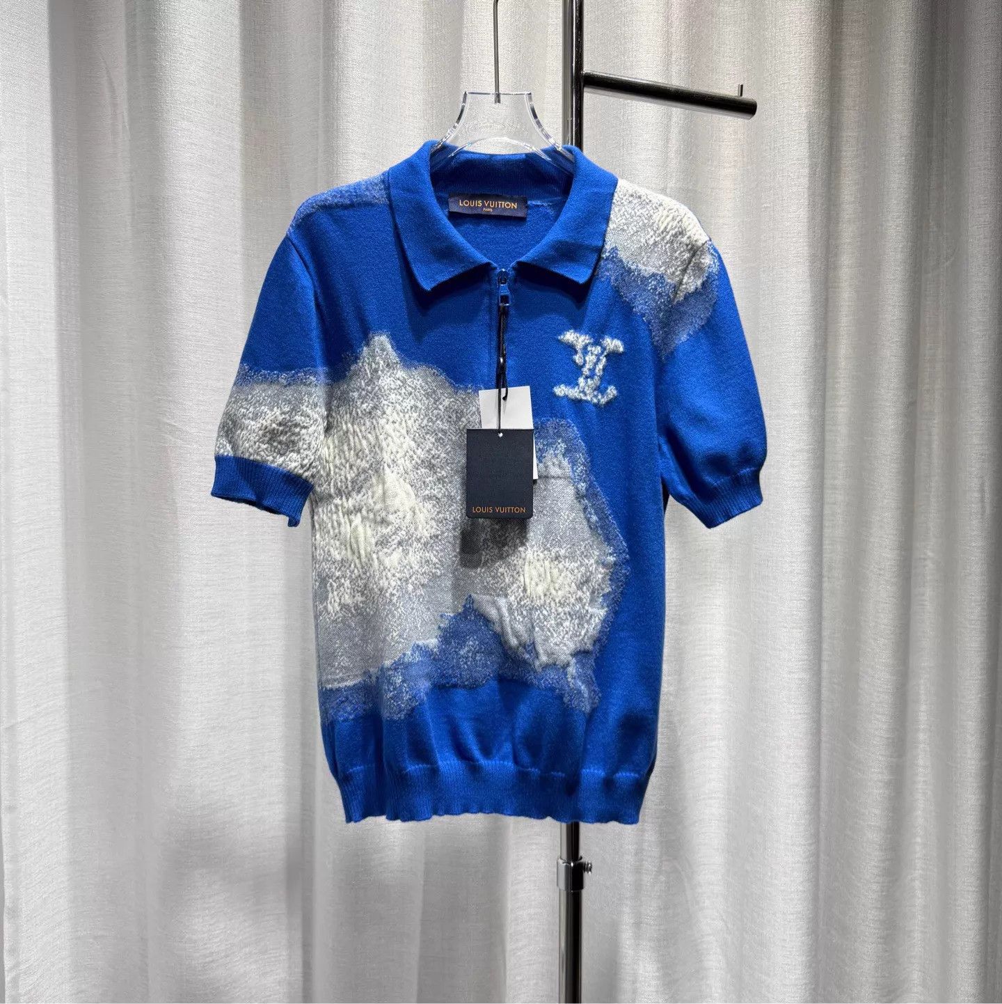 Louis Vuitton LV Blue Embroidered Logo Half-Zip Knit Short Polo XL Size US XL / EU 56 / 4 - 1 Thumbnail