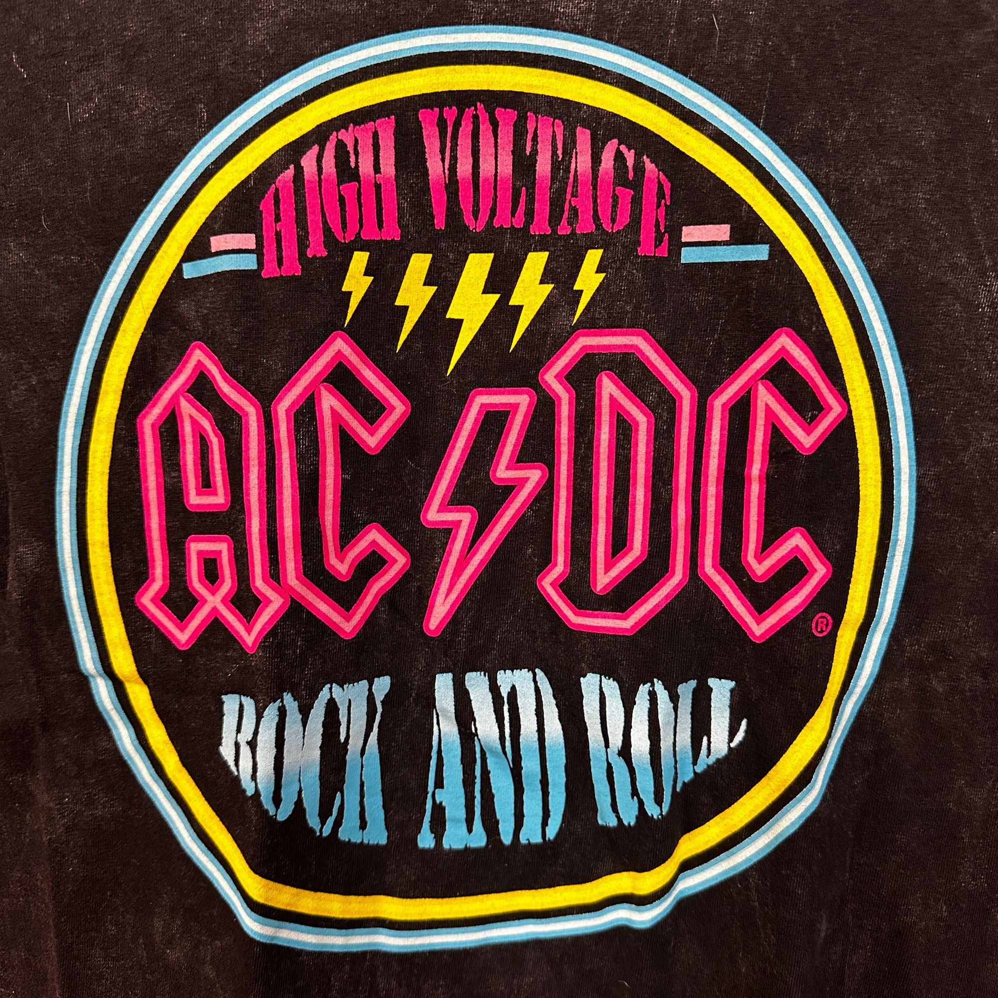 AC/DC AC/DC Hells Bells High Voltage Tshirt size Medium Size US M / EU 48-50 / 2 - 2 Thumbnail