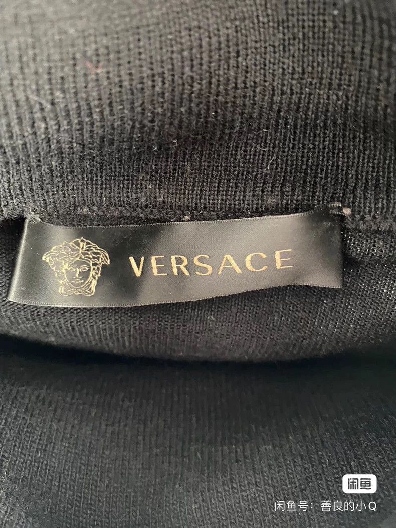 Versace Versace Black fur one-piece coat Size US L / EU 52-54 / 3 - 3 Thumbnail