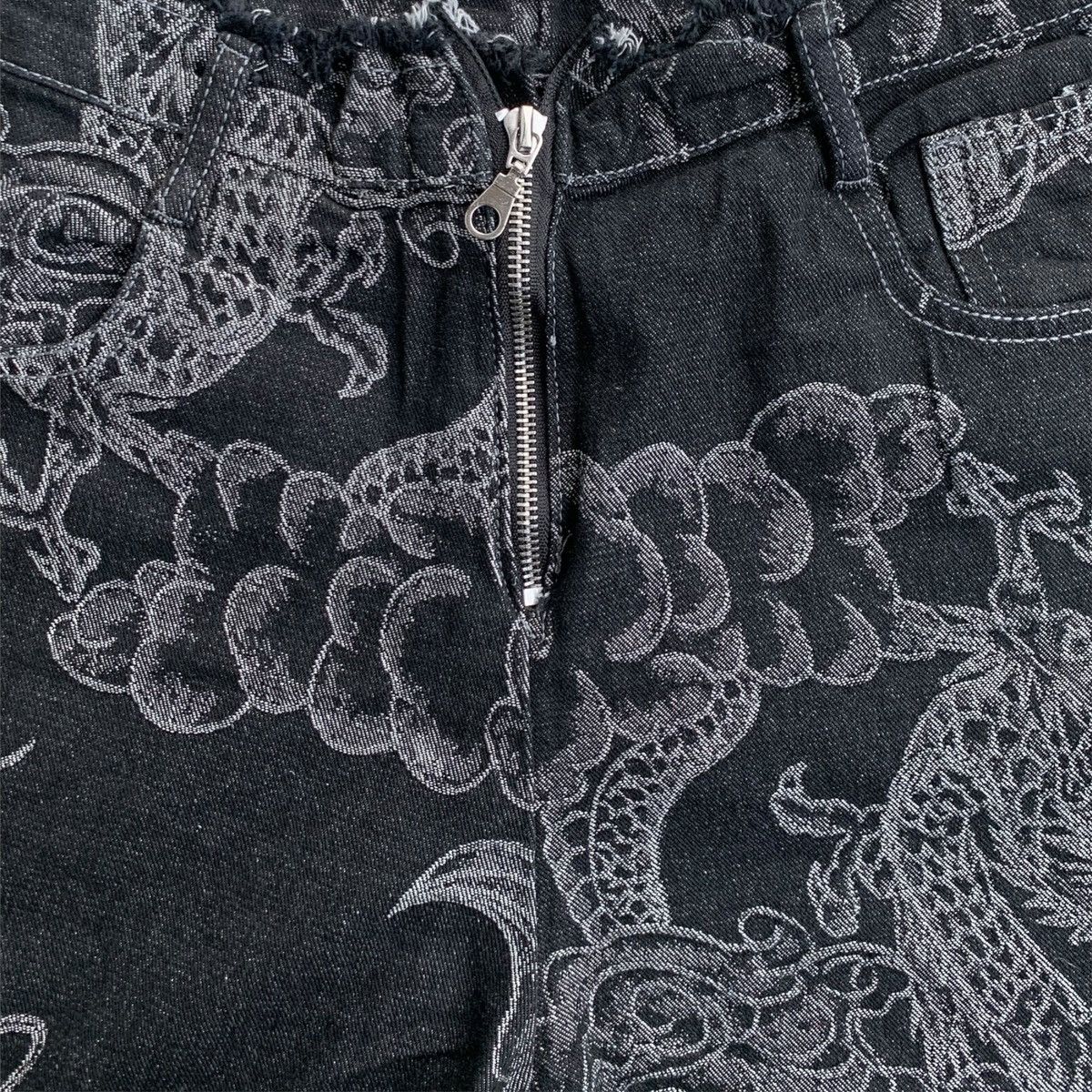 Japanese Brand Flare Jeans Dragon Full Print Size US 30 / EU 46 - 5 Thumbnail