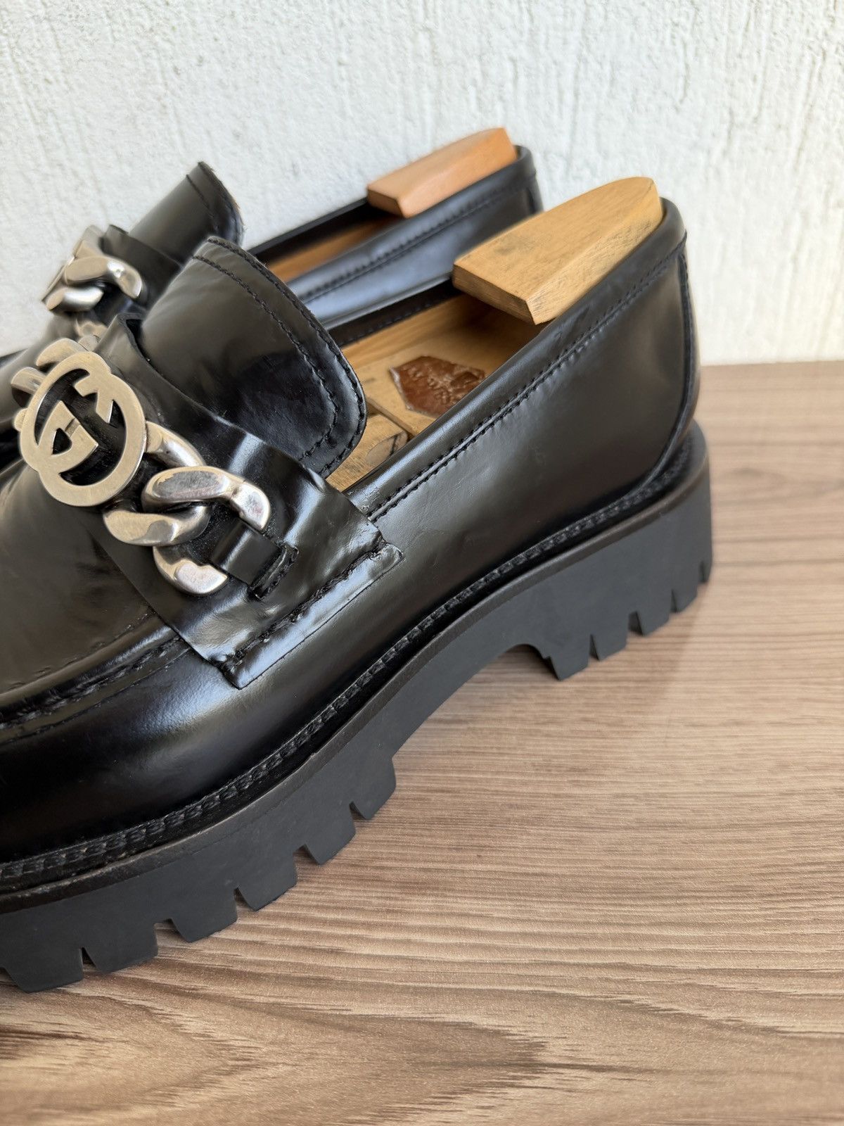 Gucci GG chain lug sole loafers Size US 8 / EU 41 - 8 Thumbnail