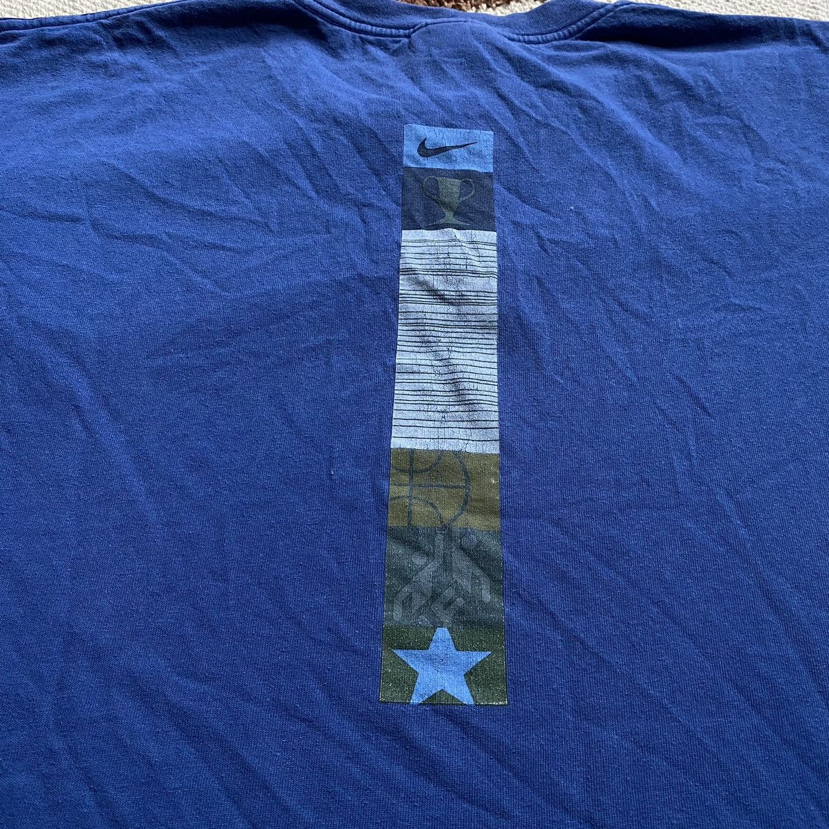 Nike × Vintage VINTAGE NIKE 90s CENTRE SWOOSH BACK PRINT T SHIRT Size US L / EU 52-54 / 3 - 5 Thumbnail