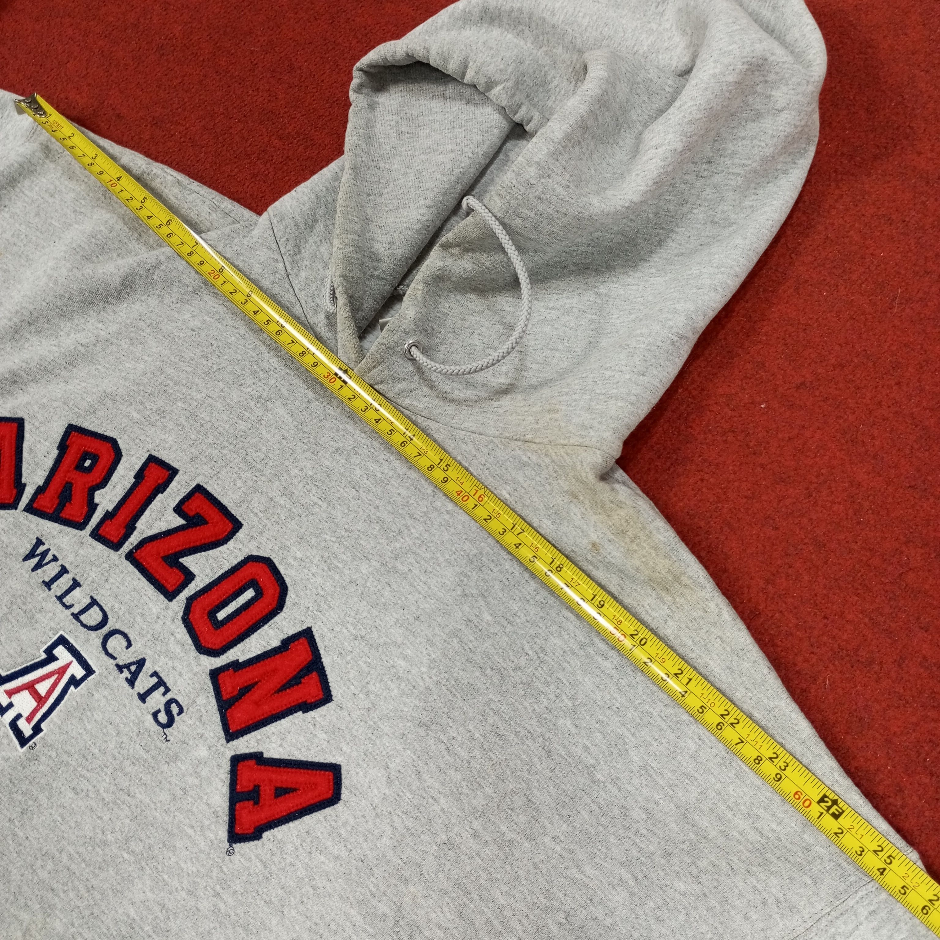 Champion × NBA × Vintage Arizona Wildcats X Champion Hoodies Basketball Team Style Size US XL / EU 56 / 4 - 13 Thumbnail