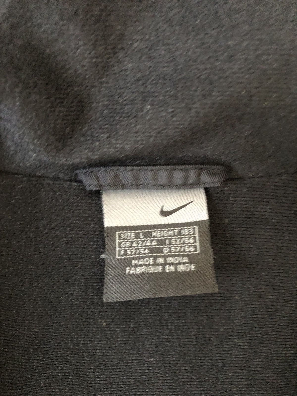 Vintage Vintage Nike Y2K Soccer Puffer Coach Jacket Size US L / EU 52-54 / 3 - 6 Thumbnail