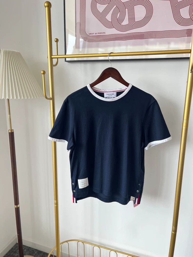 Thom Browne Thom Browne Short sleeves with side split cotton round col Size L / US 10 / IT 46 - 1 Thumbnail