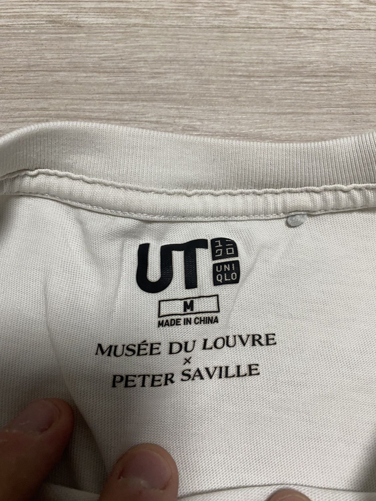 Uniqlo Uniqlo x Peter Saville Musee Du Louvre size M Size US M / EU 48-50 / 2 - 8 Thumbnail