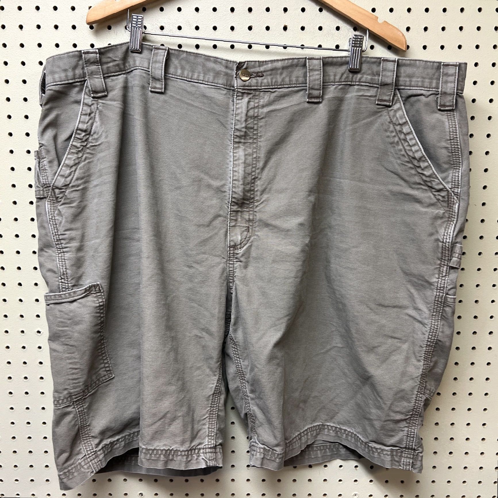 Carhartt Carhartt Shorts Cargo Workwear Mens Size 48 Brown Original Fit 10in Inseam Canvas Cotton Pockets Logo Front Flat Front Size US 32 / EU 48 - 2 Thumbnail