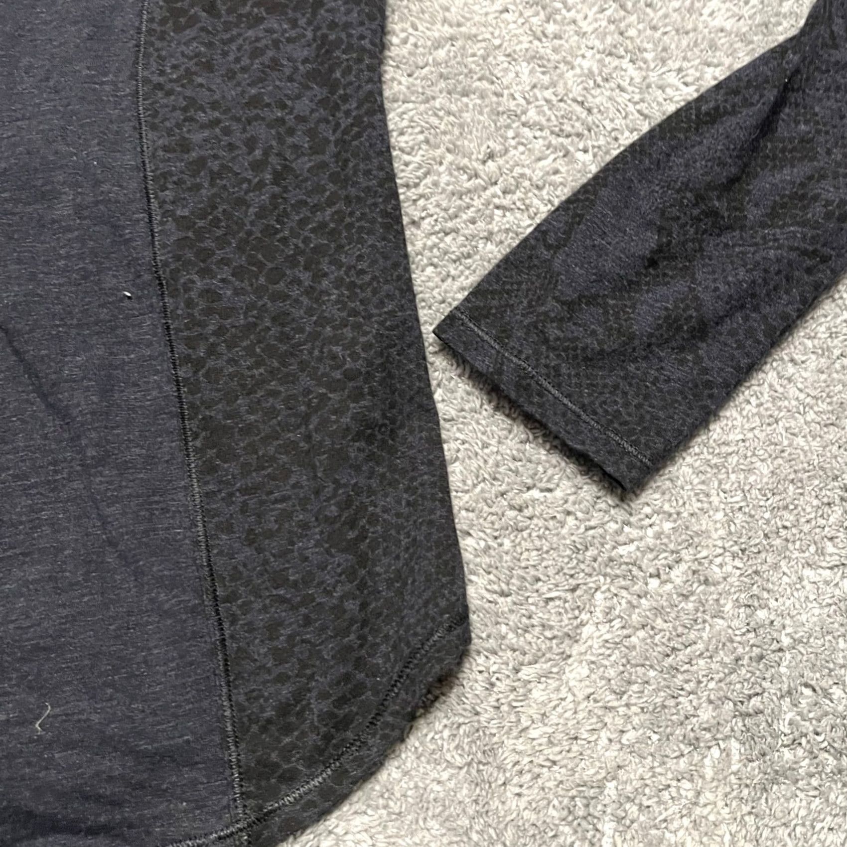 Lululemon Lululemon Shirt Womens Large Gray Long Sleeve Lace Women's L Regular Casual Size L / US 10 / IT 46 - 2 Thumbnail