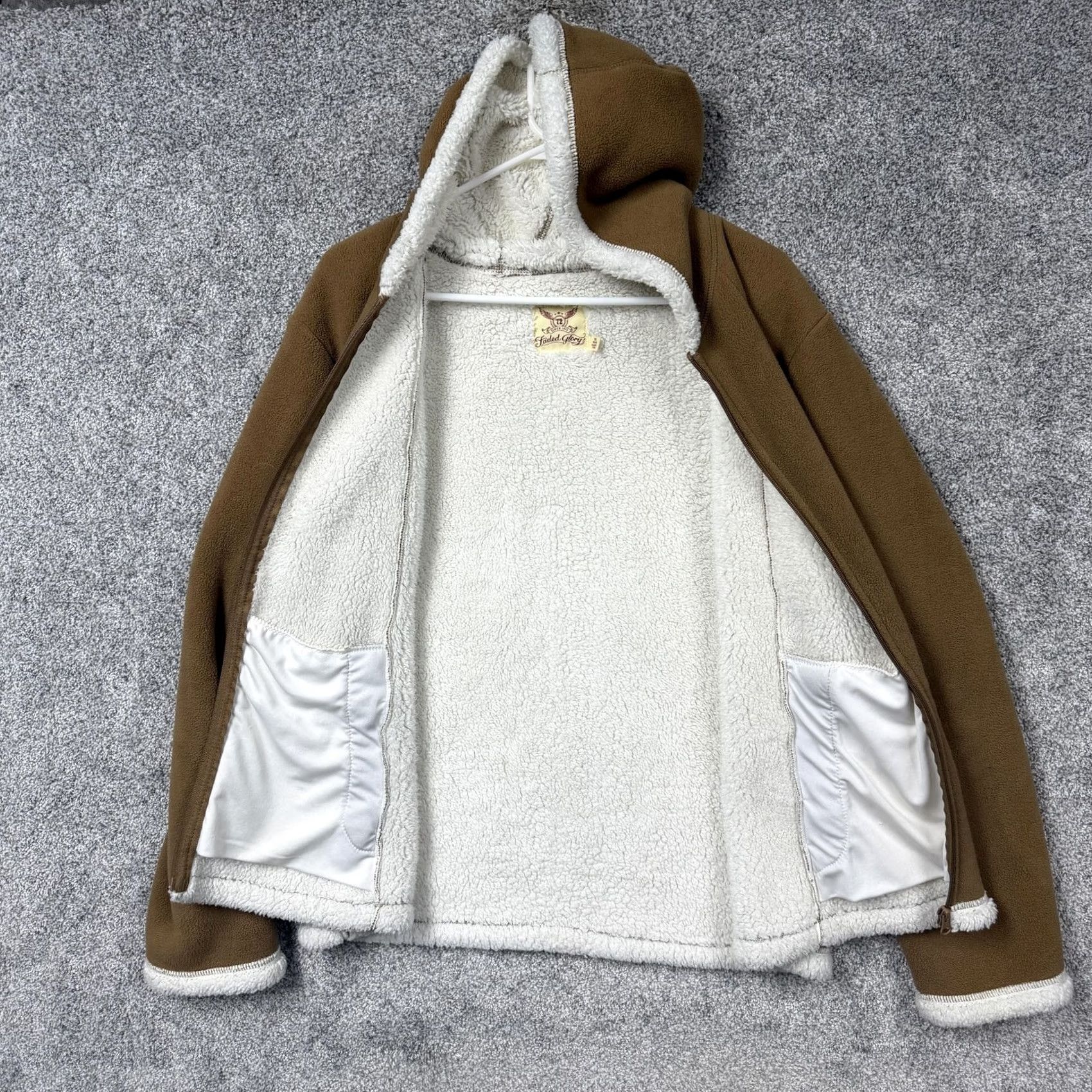 Faded Glory Faded Glory Jacket XL Urban Camel Fleece Hooded Sherpa Lined Short Jacket Women Casual Fall Winter Cabincore Granola Girl Style Shirt/Coat (no N/A) Size XL / US 12-14 / IT 48-50 - 5 Thumbnail