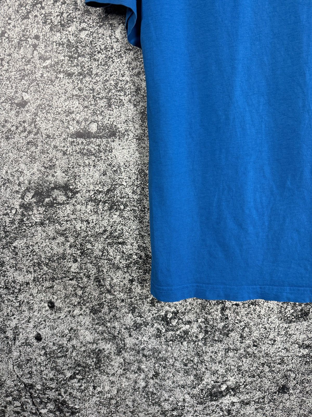 Lacoste Men’s Lacoste Live V-Neck Short Sleeve T-Shirt Blue Size 6 Size US XL / EU 56 / 4 - 11 Thumbnail