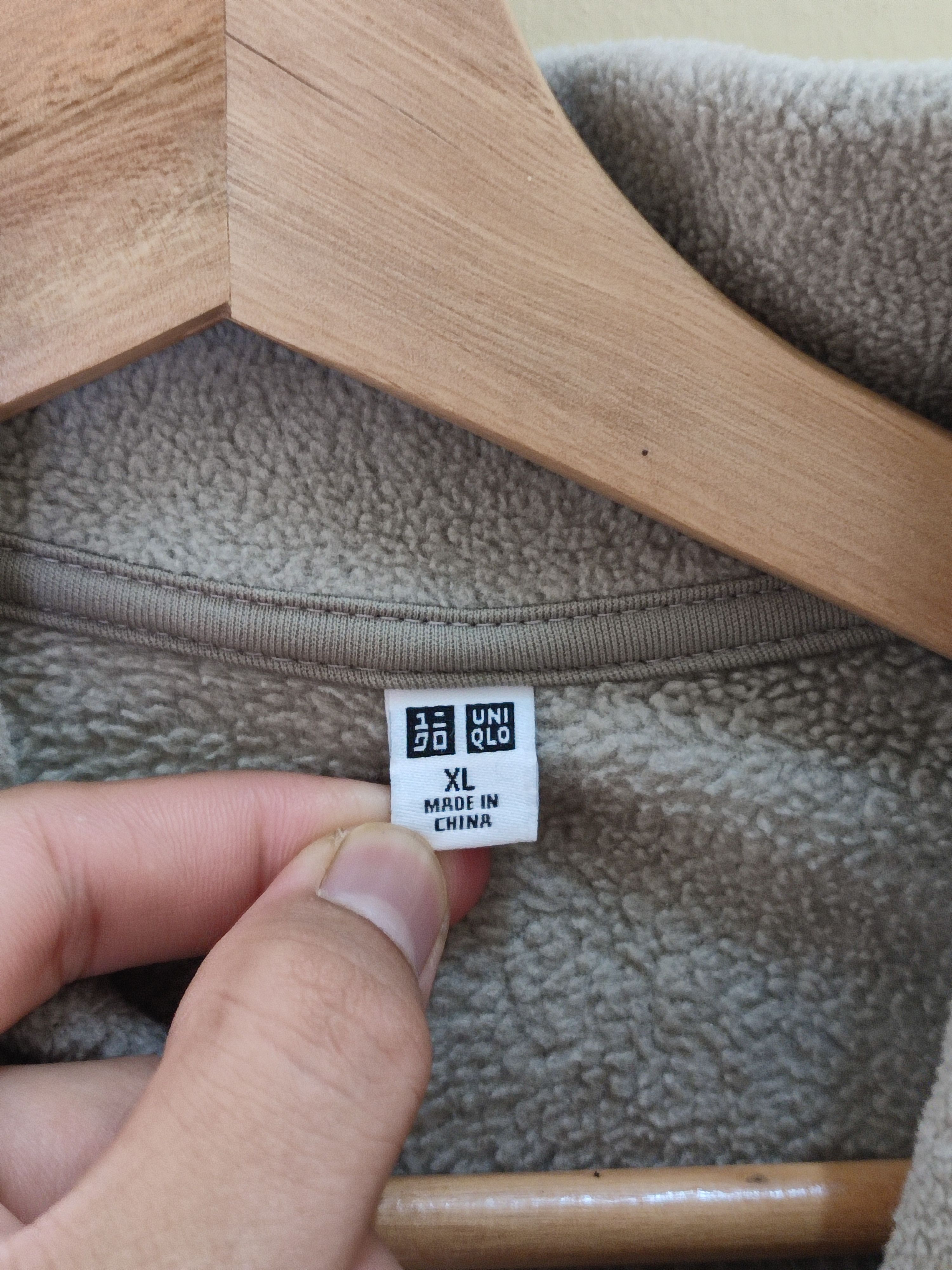 Uniqlo Uniqlo Fleece Zip Up Jackets Size US L / EU 52-54 / 3 - 9 Thumbnail