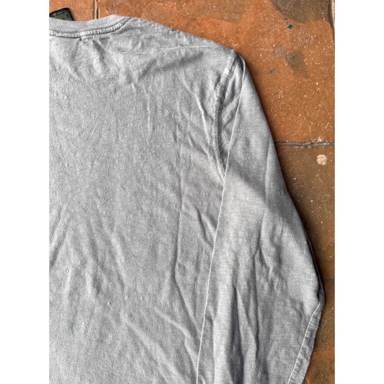 Lucky Brand VINTAGE Lucky Brand Warriors Osaka Long Sleeve Shirt Men’s XL Gray Graphic Print 90s Grunge Mens Size US XL / EU 56 / 4 - 5 Thumbnail