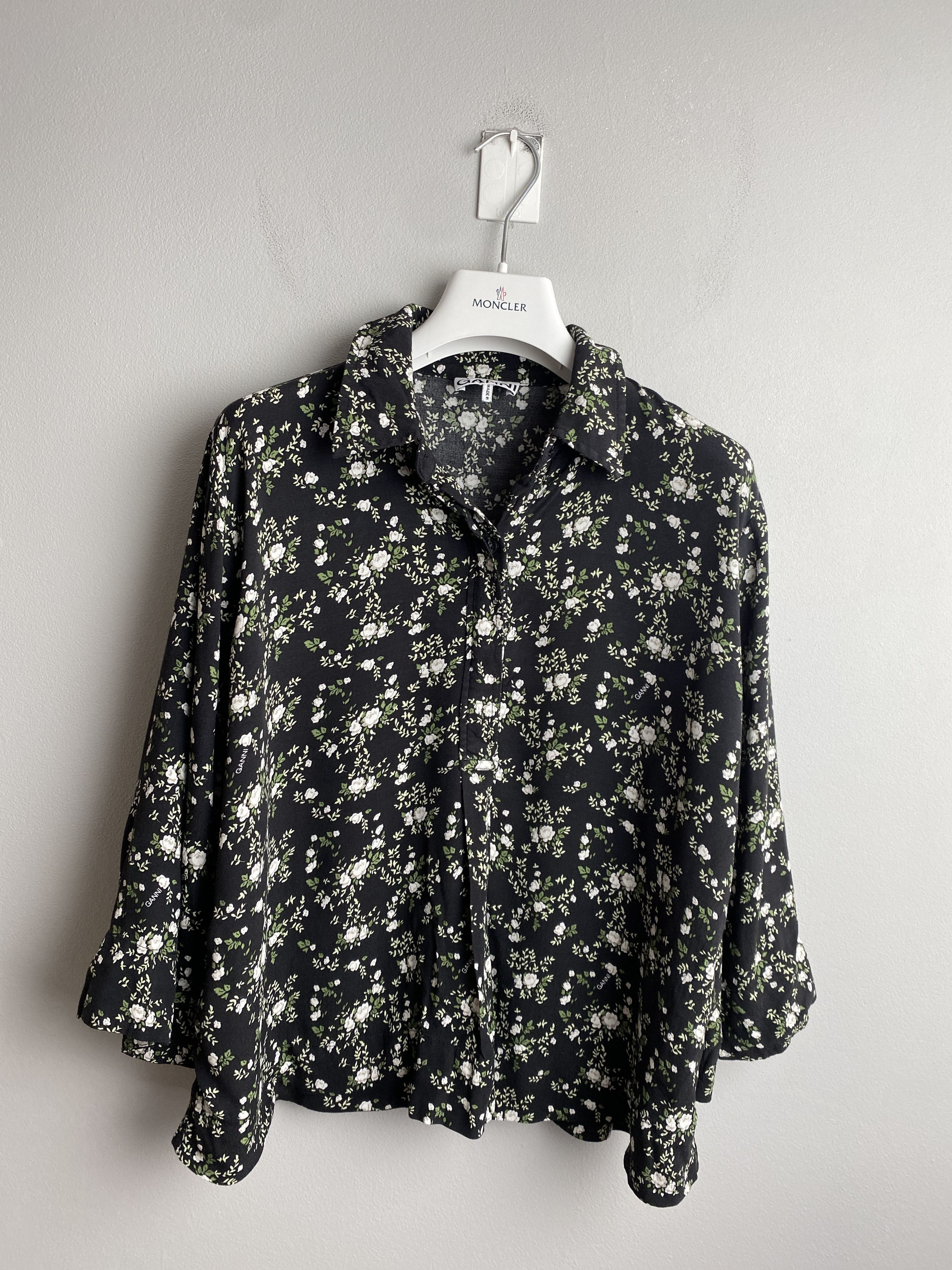 Ganni Ganni floral print shirt casual Size S / US 4 / IT 40 - 1 Thumbnail