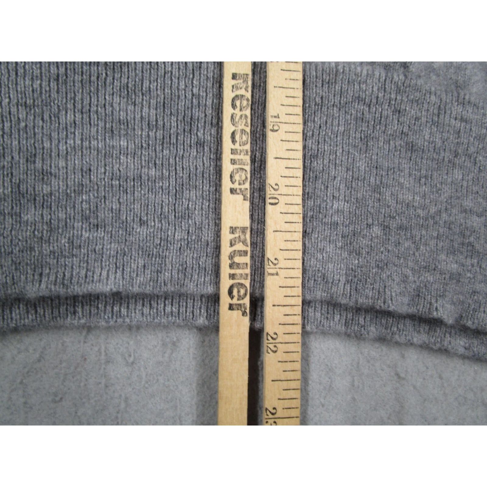 Vintage Tahari Womens Large Gray Sweater 100% Cashmere Floral Embroidered Crewneck Knit Size L / US 10 / IT 46 - 6 Thumbnail