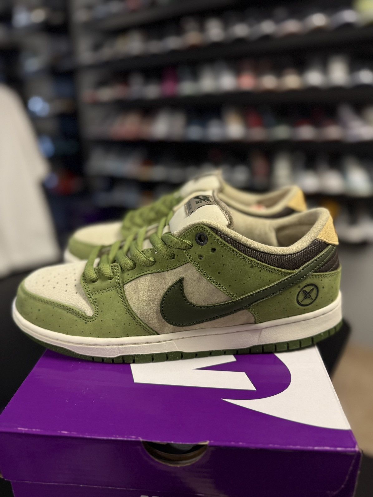 Nike Nike Dunk Low Yuto Horigome Matcha Size 10 (NEW) Size US 10 / EU 43 - 4 Thumbnail