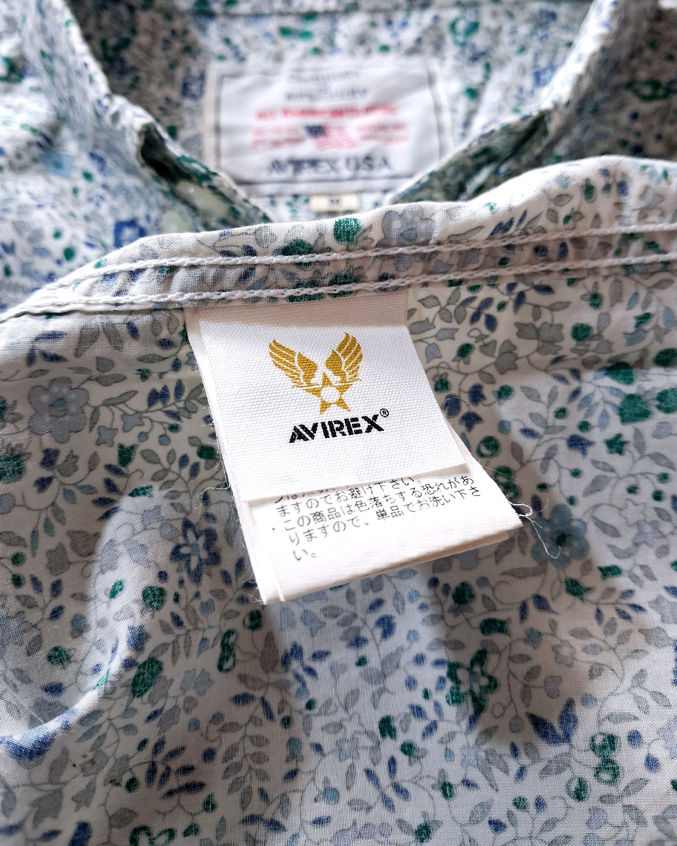 Avirex AVIREX FLORAL BUTTON DOWN SHIRT Size US M / EU 48-50 / 2 - 7 Thumbnail