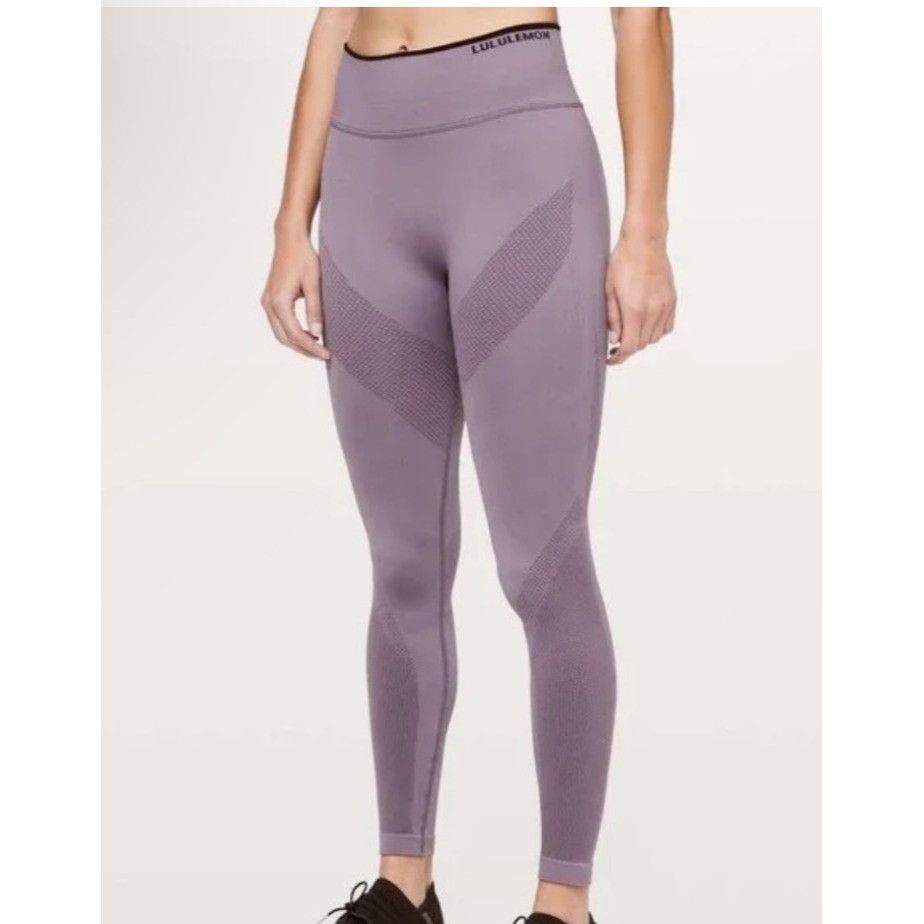Lululemon 𝓛𝓾𝓵𝓾𝓵𝓮𝓶𝓸𝓷 Align Full-Length High-Waisted Purple Sea Size 30" / US 8 / IT 44 - 1 Thumbnail