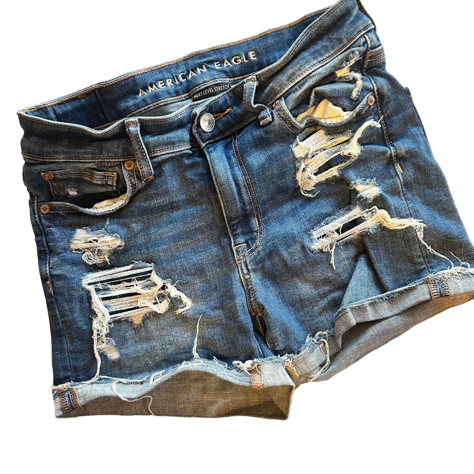 American Eagle Outfitters American Eagle High V-Rise Shortie Distressed Denim Shorts 2 Size 26" / US 2 / IT 38 - 1 Thumbnail