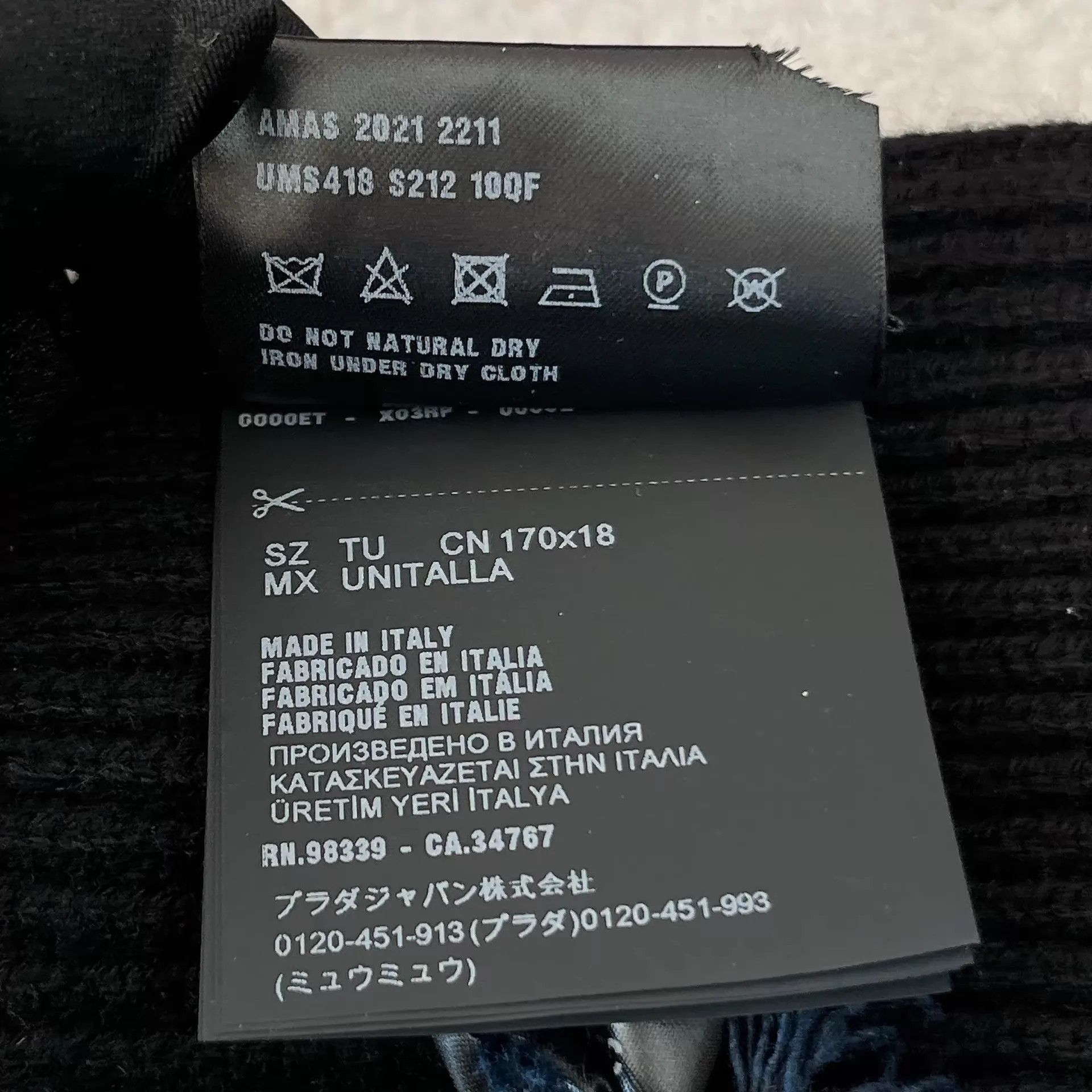 Prada Prada Logo Black Wool Scarf Size ONE SIZE - 4 Thumbnail