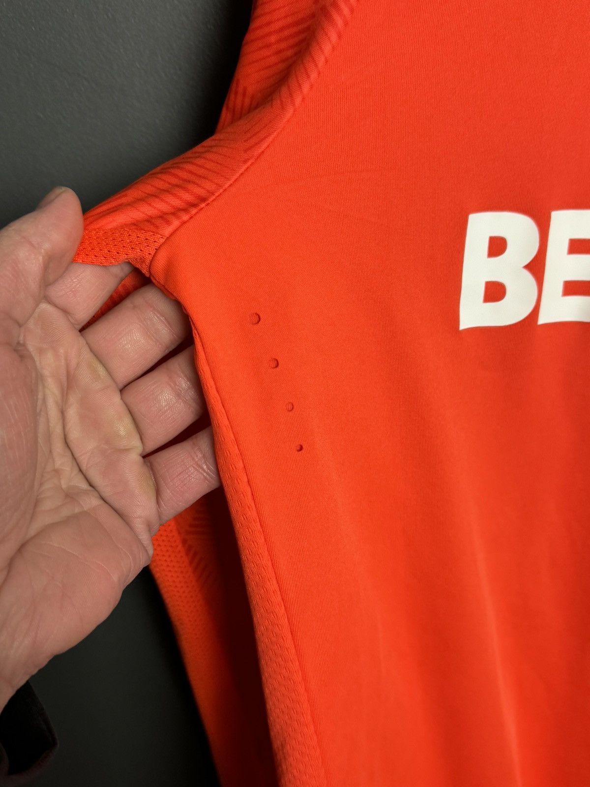 Macron Nottingham Forest 18/19 Goalkeeper Steele Football Jersey Size US M / EU 48-50 / 2 - 14 Thumbnail