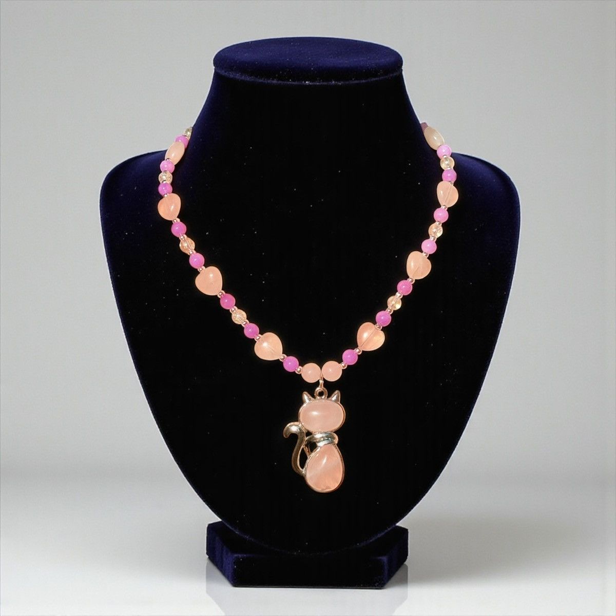 Other Rose Quartz Stone Cat Pendant Handmade Beaded Necklace Size ONE SIZE - 1 Thumbnail
