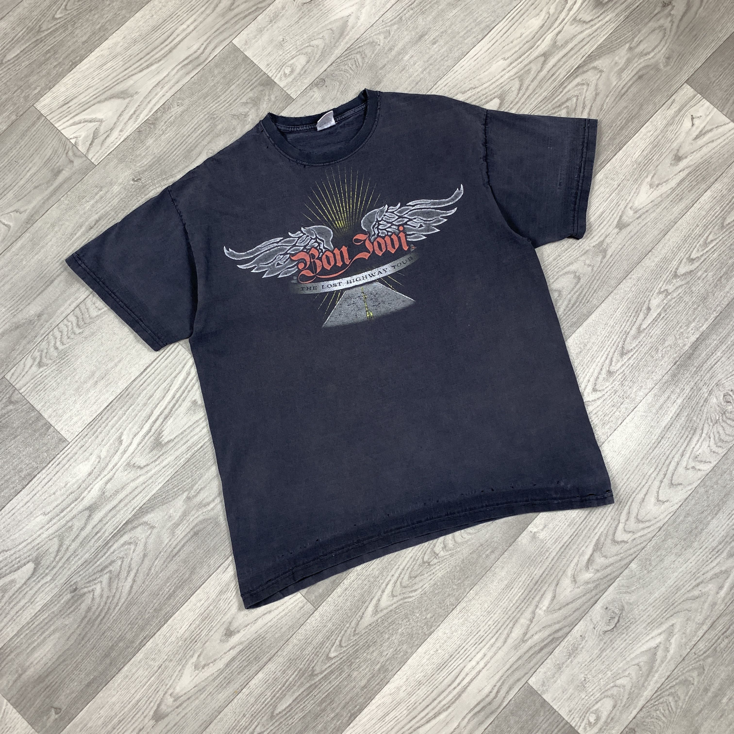 Bon Jovi Vintage Bon Jovi Rock Band Faded Distressed Black Tee Shirt Size US XL / EU 56 / 4 - 3 Thumbnail