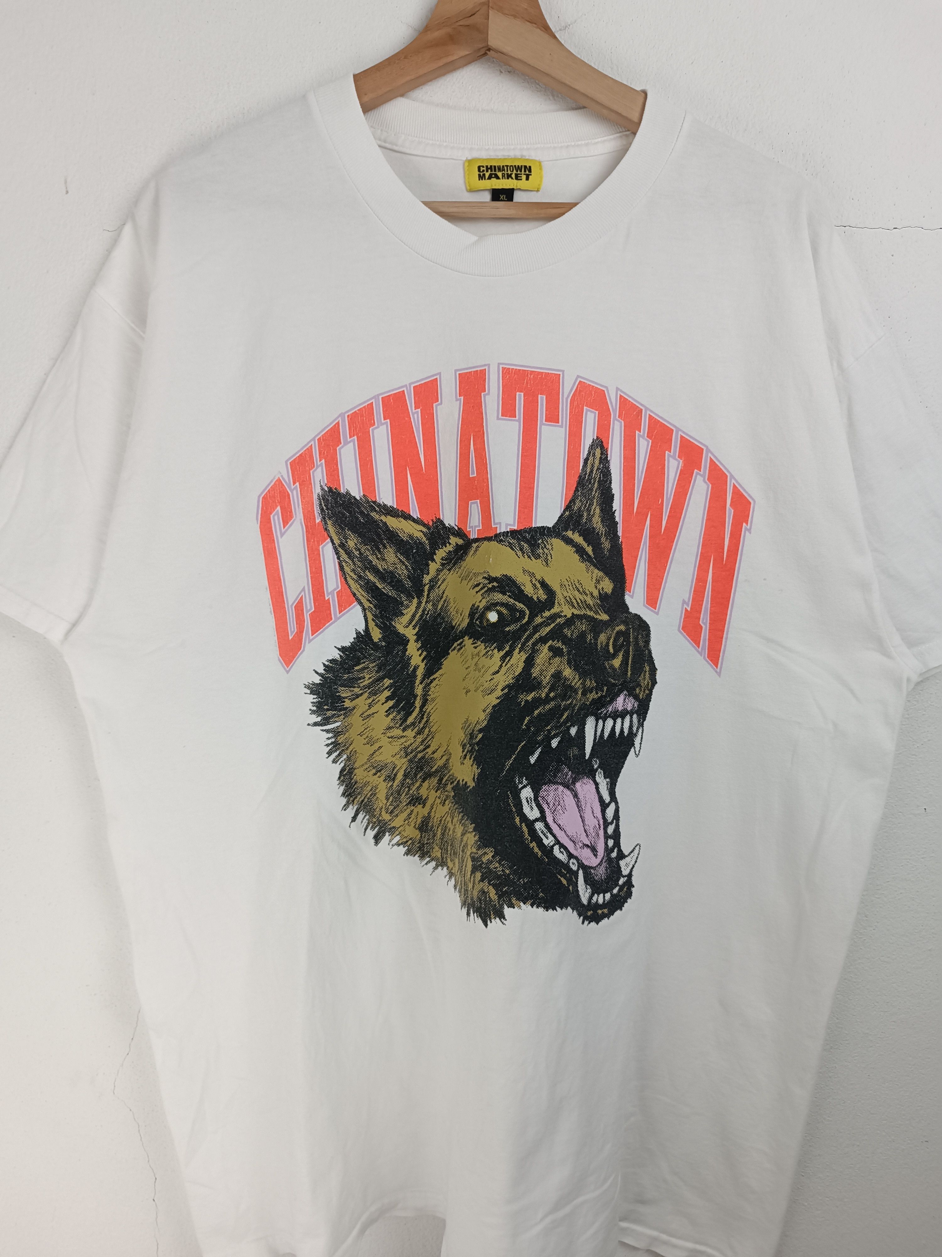 Other VINTAGE CHINATOWN MARKET BEWARE HOUND TEE VERY RARE R2 Size US XL / EU 56 / 4 - 10 Thumbnail