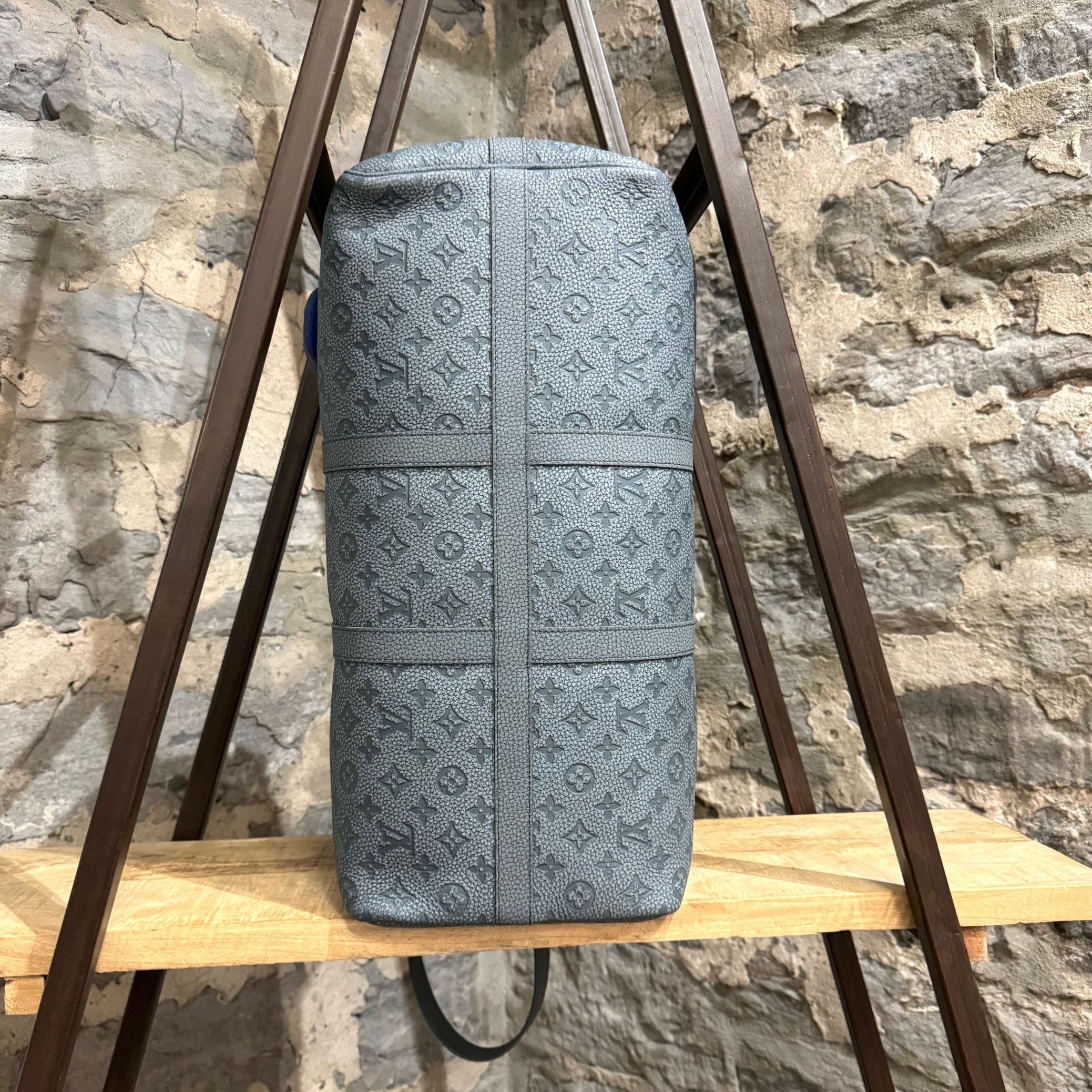 Louis Vuitton Louis Vuitton FW22 Grey Taurillon Climbing Keepall 55 Size ONE SIZE - 10 Thumbnail