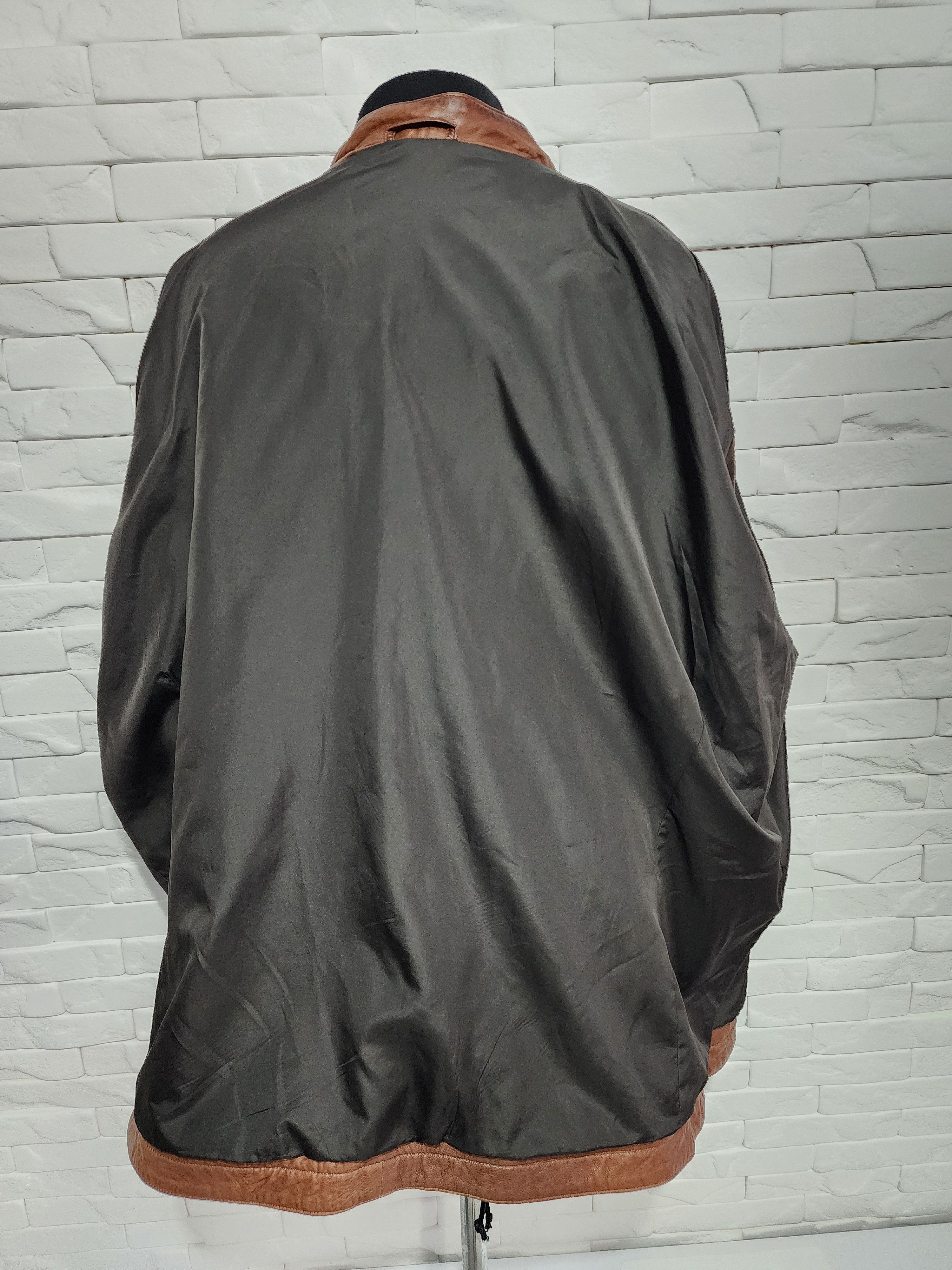 Other Men's sports leather jacket in brown. Size US XXL / EU 58 / 5 - 6 Thumbnail