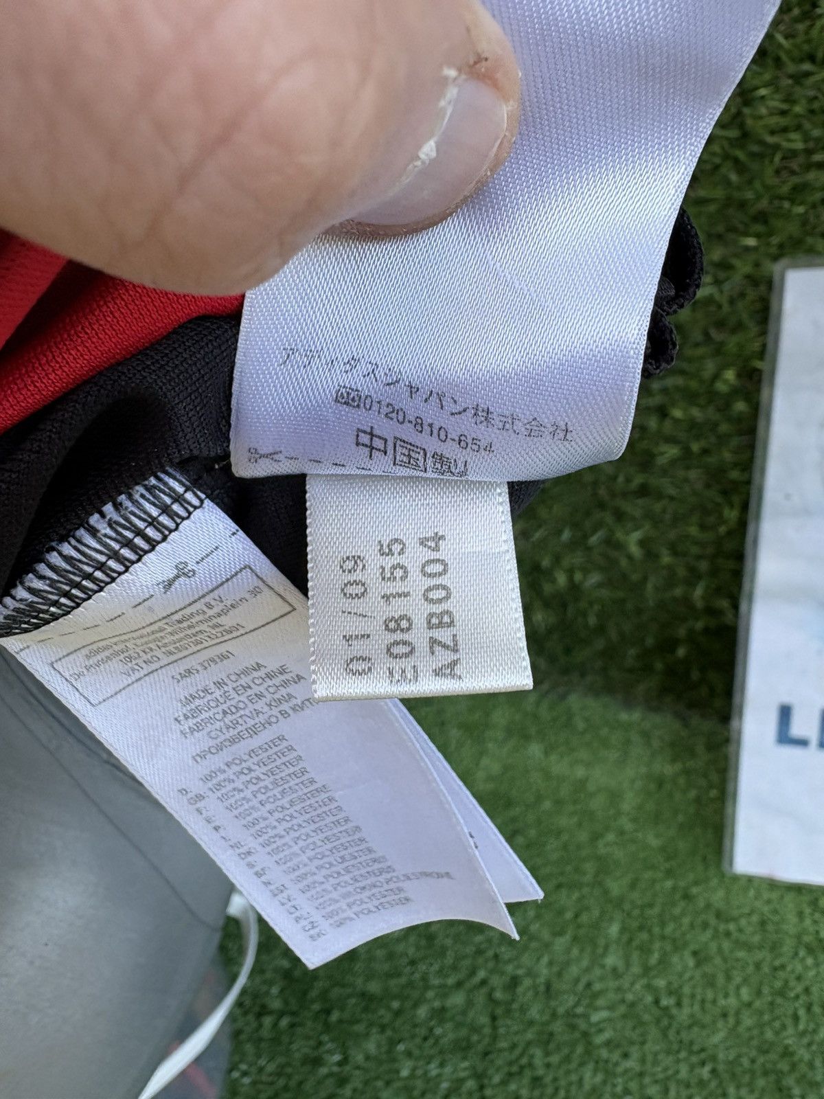 Adidas Jersey kaka ac milan Size US XS / EU 42 / 0 - 13 Thumbnail