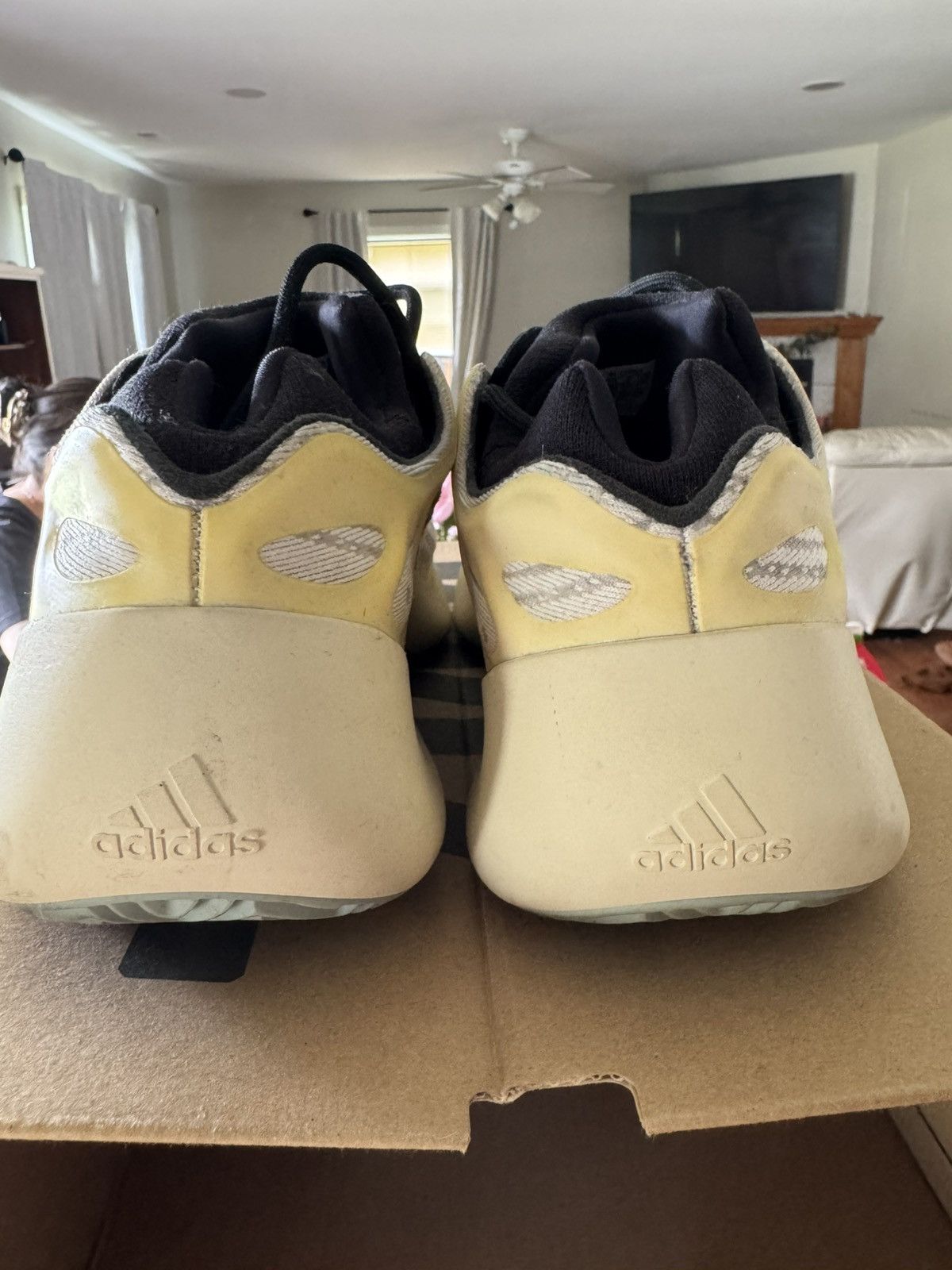 Yeezy Yeezy boost 700 Size US 12 / EU 45 - 3 Thumbnail