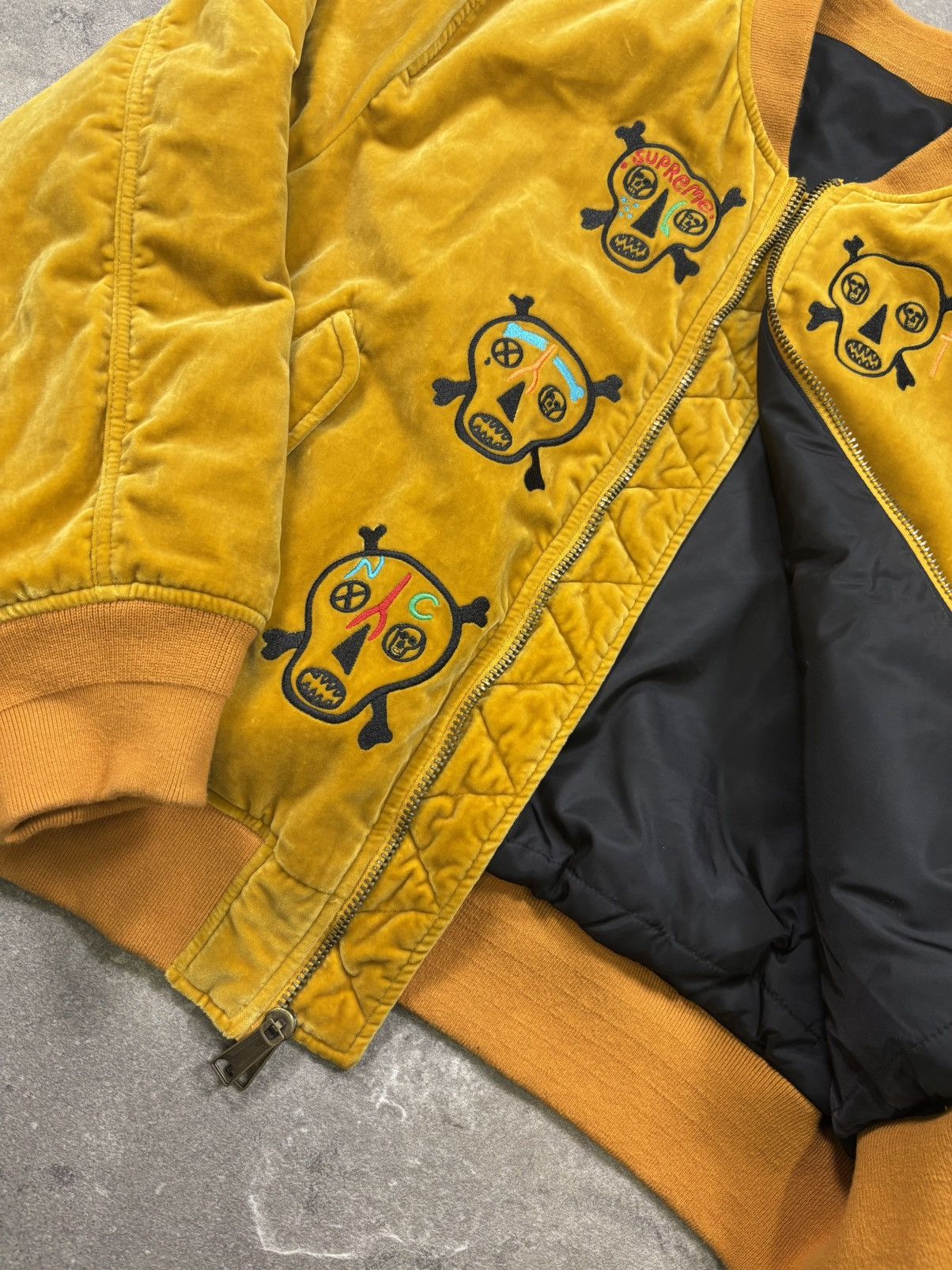 Supreme Supreme x Clayton Patterson Skulls Velvet MA-1 Jacket Size US L / EU 52-54 / 3 - 3 Thumbnail