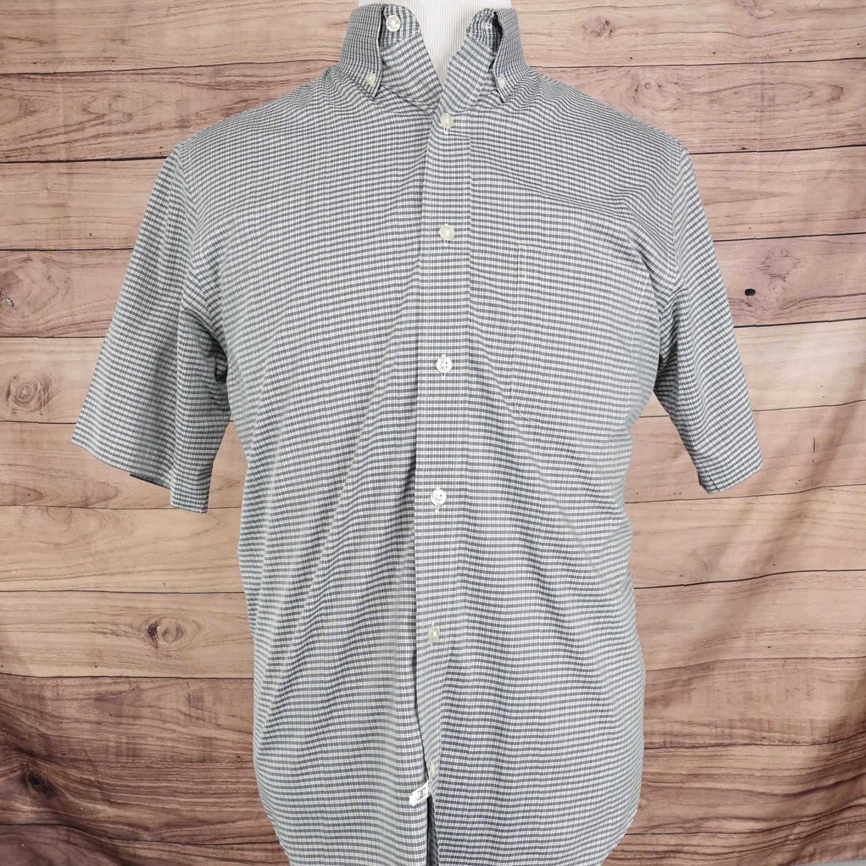 Roundtree & Yorke VINTAGE Roundtree & Yorke TravelSmart Shirt Mens M Green Blue Plaid Button-Down Size US M / EU 48-50 / 2 - 3 Thumbnail