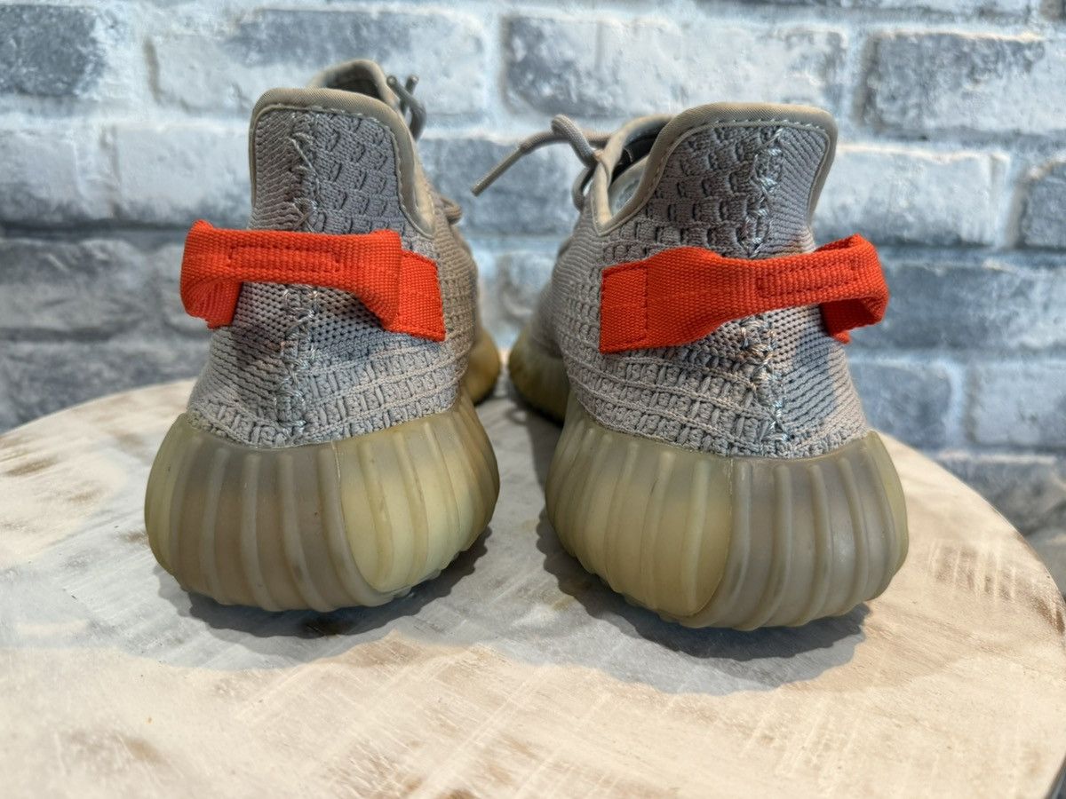 Yeezy Yeezy Adidas 350 V2 Size 9.5 FX9017 Size US 9.5 / EU 42-43 - 4 Thumbnail