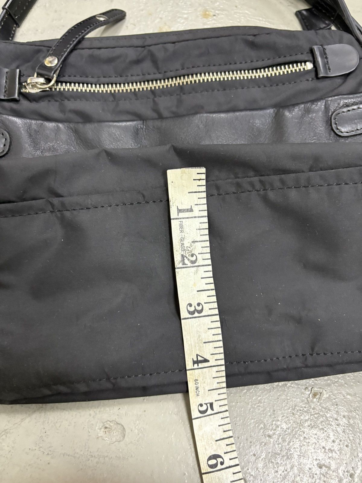 Yohji Yamamoto Yohji Yamamoto Y'SACCS bag black bag leather pocket design Size ONE SIZE - 14 Thumbnail