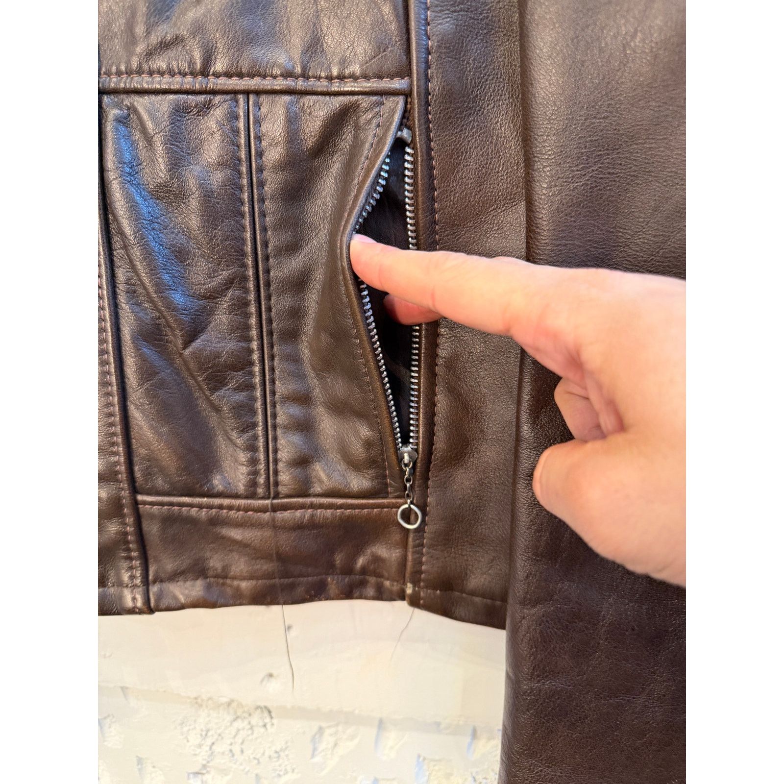 Vintage Vintage 70's Cafe Racer Brown Leather Jacket Size US L / EU 52-54 / 3 - 7 Thumbnail