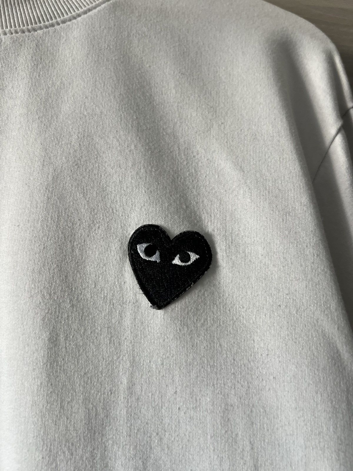 Comme des Garcons Vintage Come des Garcon Play cdg sweatshirt Size US M / EU 48-50 / 2 - 17 Thumbnail